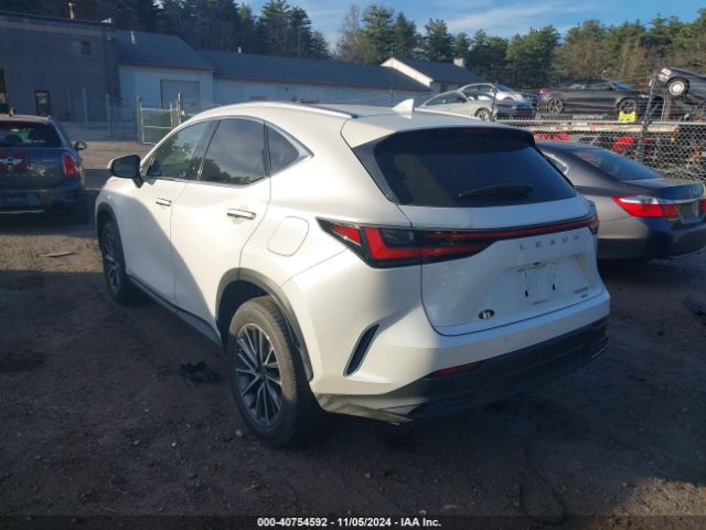 Photo 2 VIN: JTJGGCEZ5N5002949 - LEXUS NX 