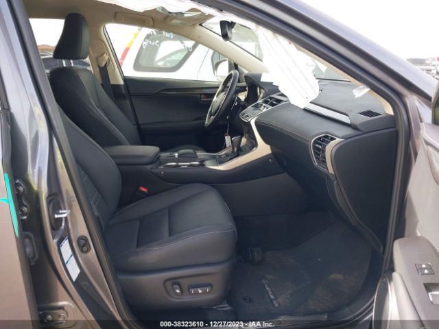 Photo 4 VIN: JTJGJRDZ5M2157703 - LEXUS NX 300H 