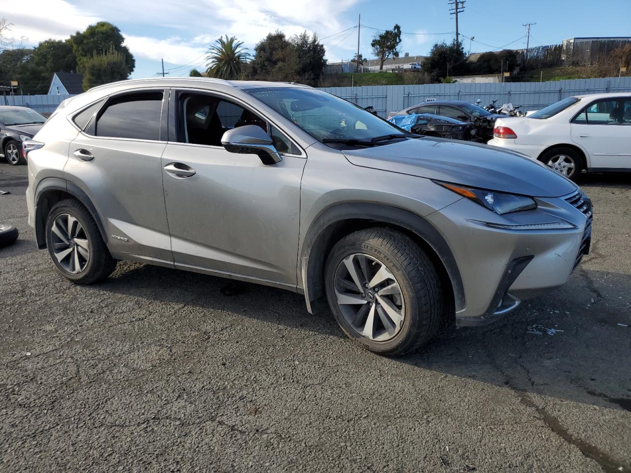 Photo 3 VIN: JTJGJRDZ6L2143212 - LEXUS NX 