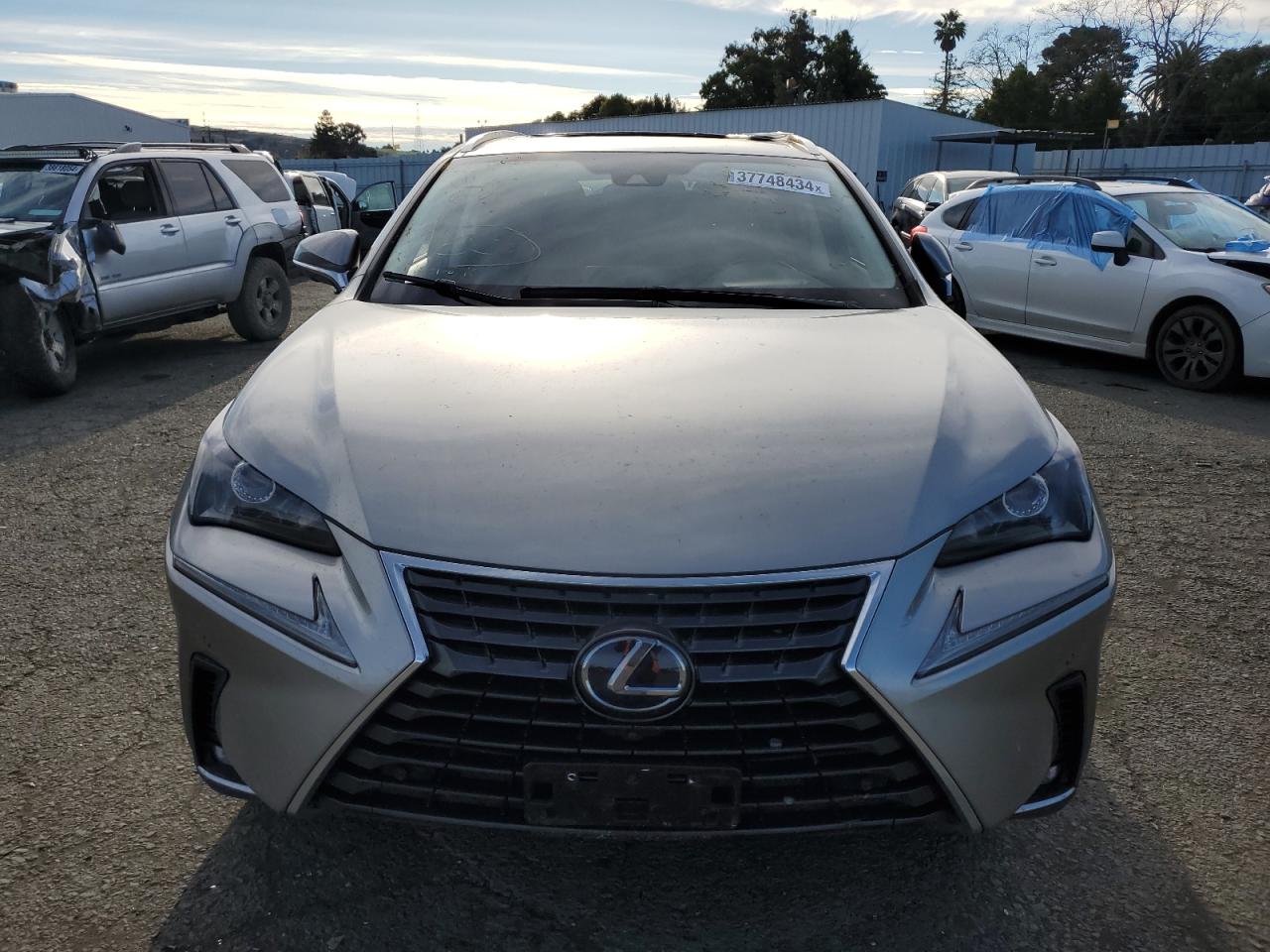 Photo 4 VIN: JTJGJRDZ6L2143212 - LEXUS NX 