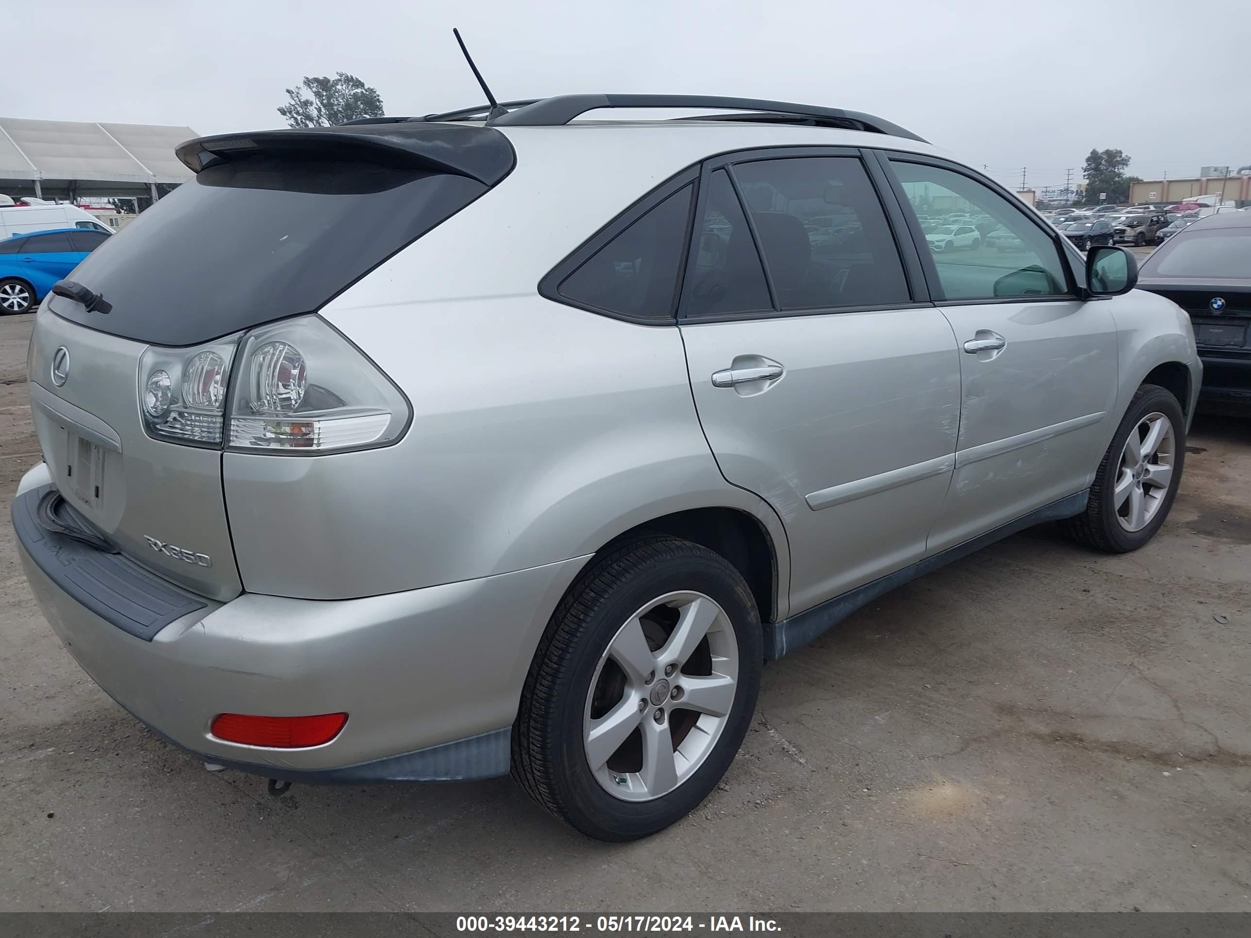 Photo 3 VIN: JTJGK31U680014344 - LEXUS RX 