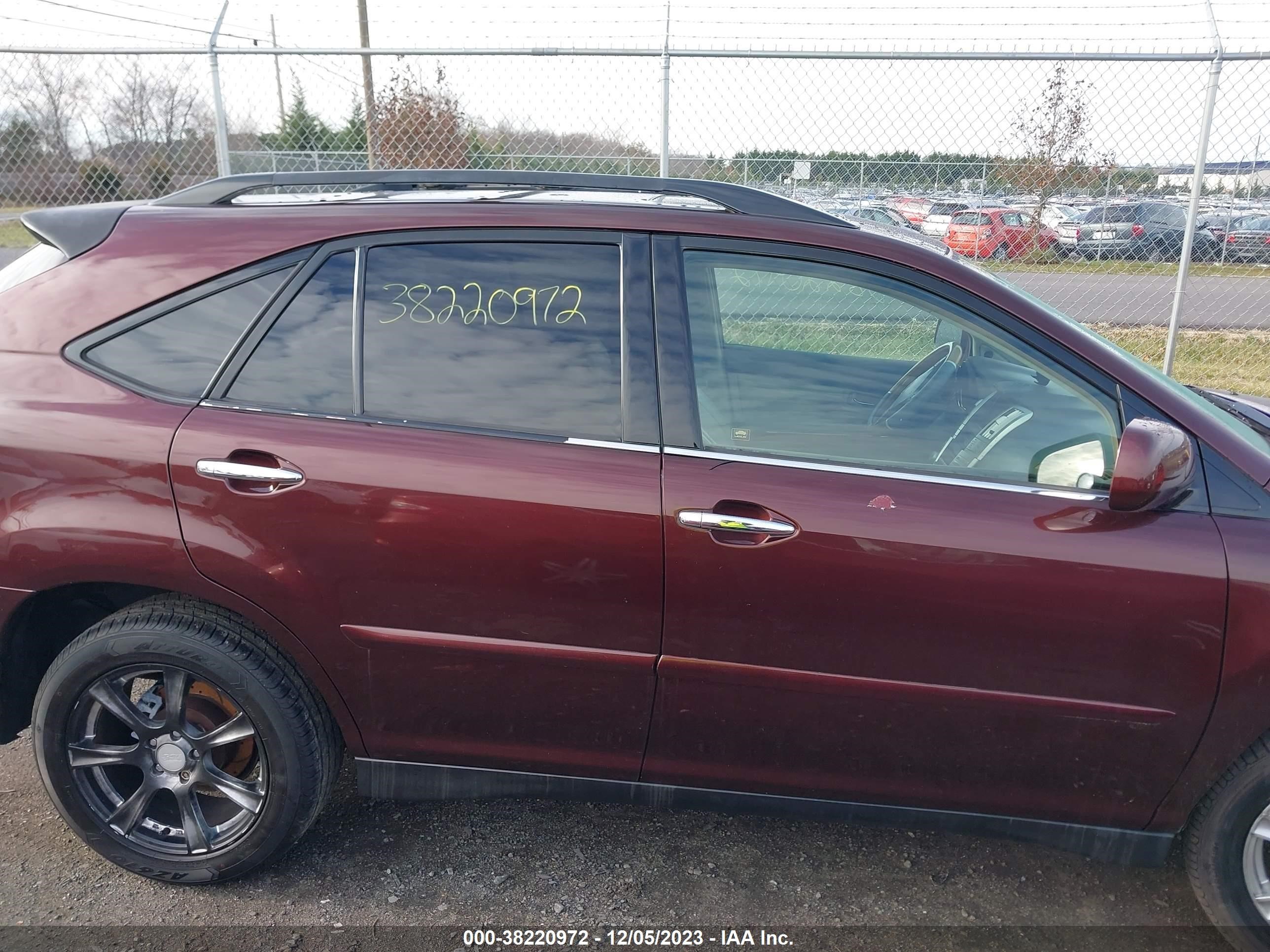 Photo 12 VIN: JTJGK31UX89851027 - LEXUS RX 