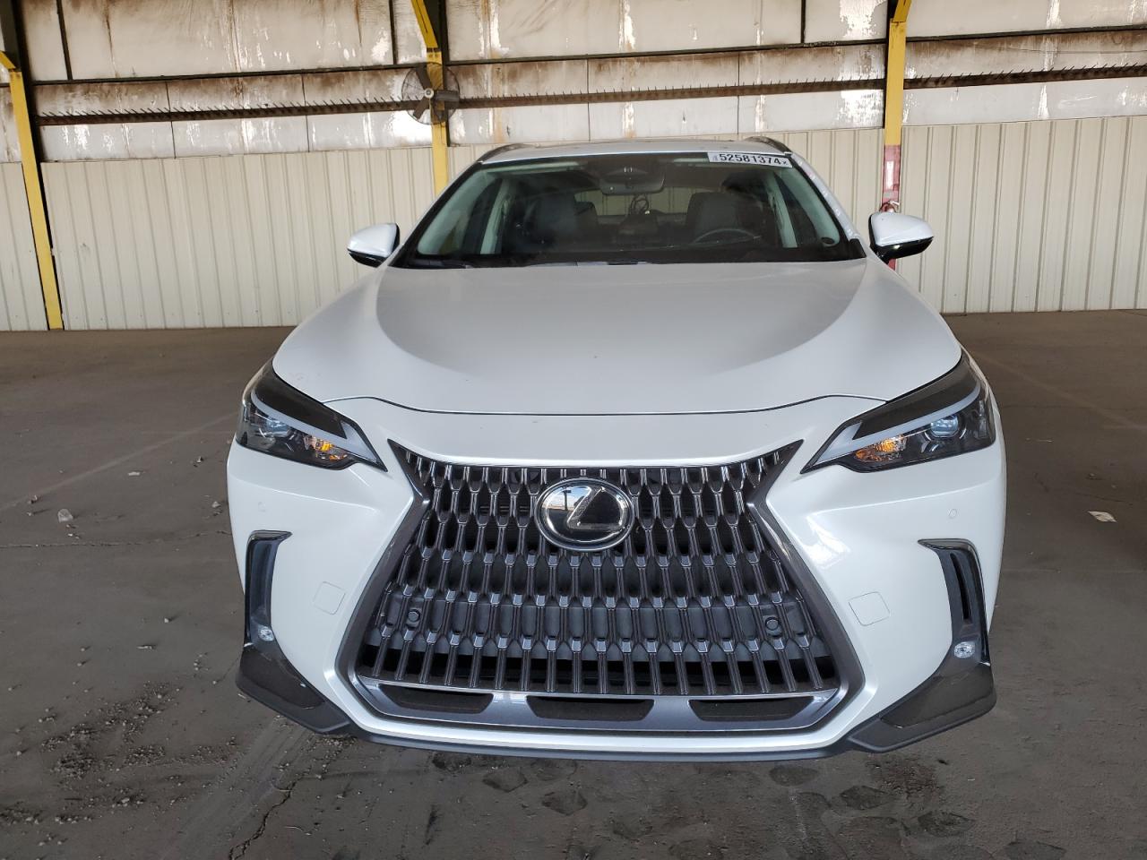 Photo 4 VIN: JTJGKCEZ0N5001335 - LEXUS NX 