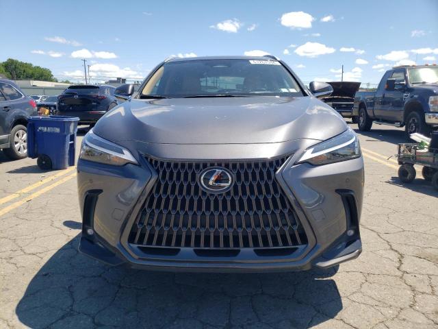 Photo 4 VIN: JTJGKCEZ4N2004806 - LEXUS NX 350H 