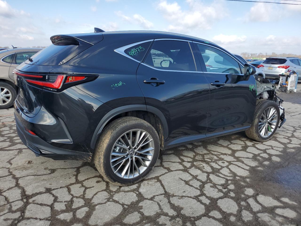 Photo 2 VIN: JTJGKCEZ6N5002456 - LEXUS NX 