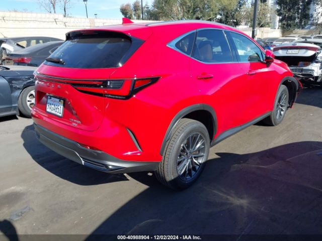 Photo 3 VIN: JTJGKCEZ8N2003786 - LEXUS NX 