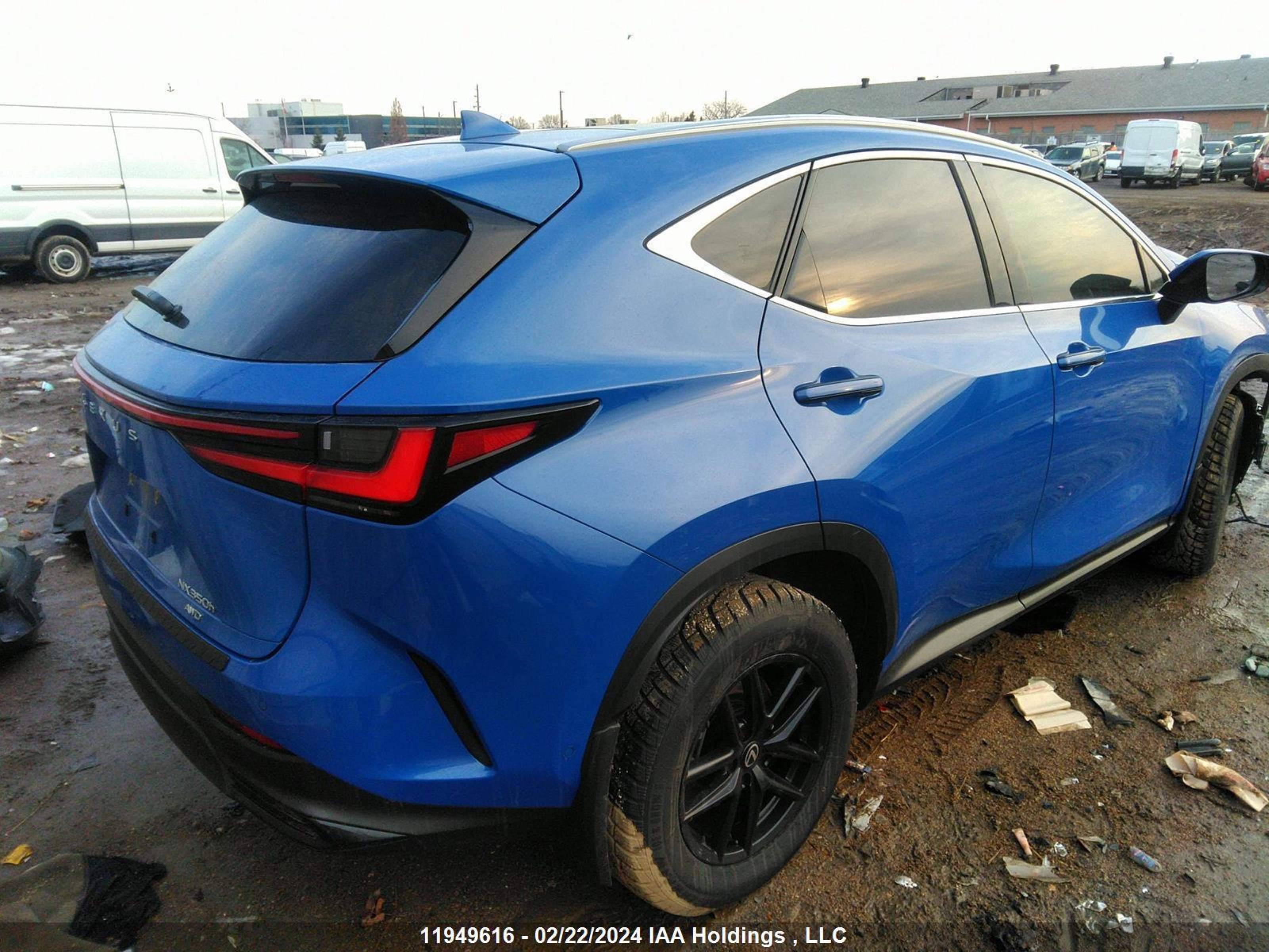 Photo 3 VIN: JTJGKCEZXN2003644 - LEXUS NX 