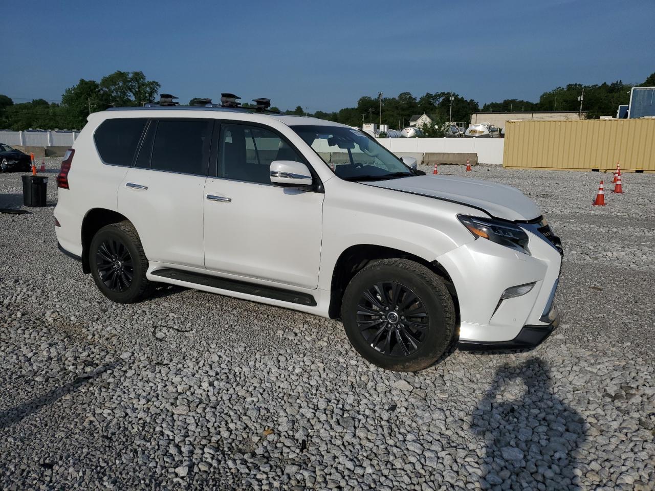 Photo 3 VIN: JTJGM7BX7N5321661 - LEXUS GX 