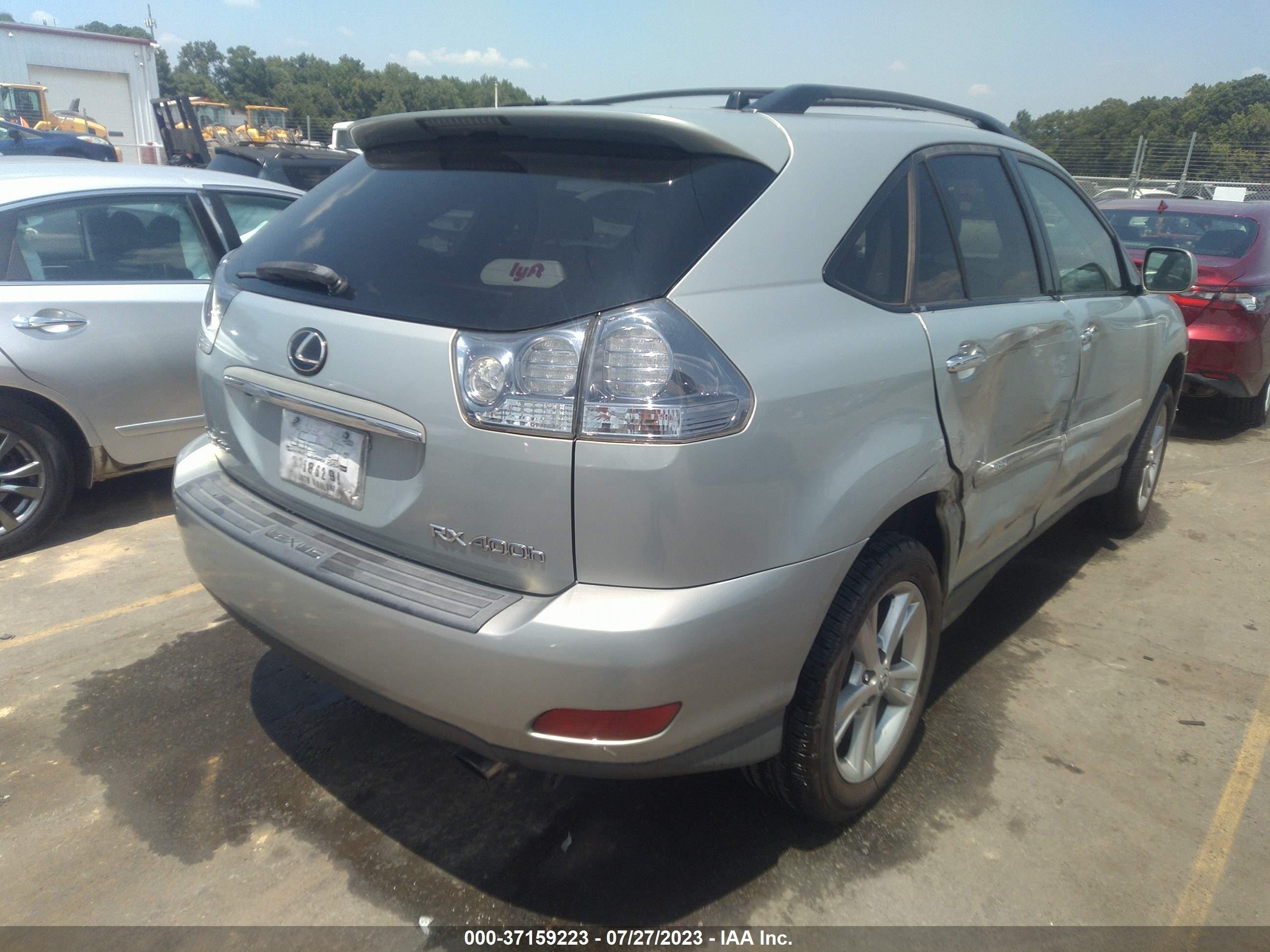 Photo 3 VIN: JTJGW31U182008329 - LEXUS RX 