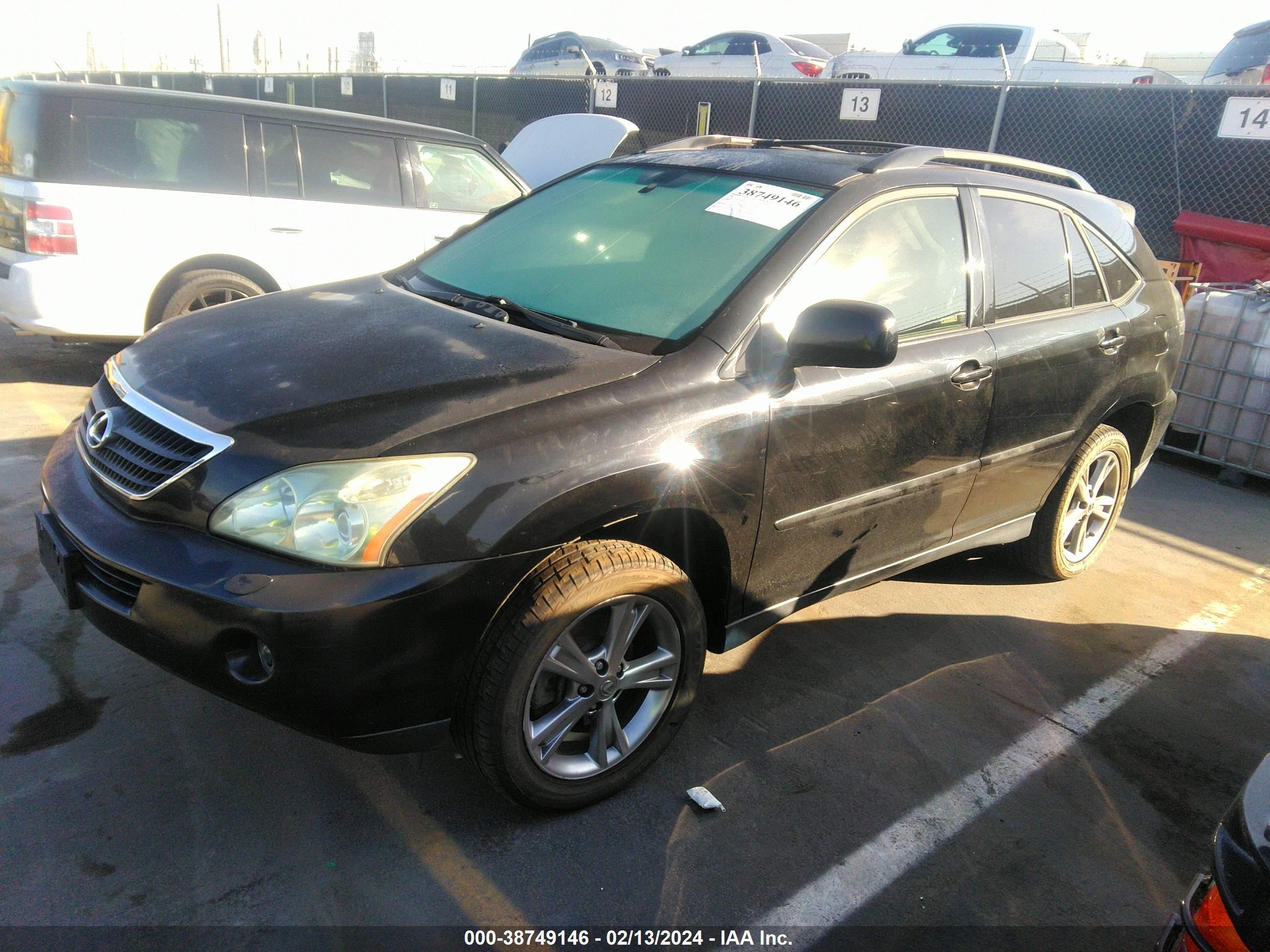 Photo 1 VIN: JTJGW31U260001477 - LEXUS RX 