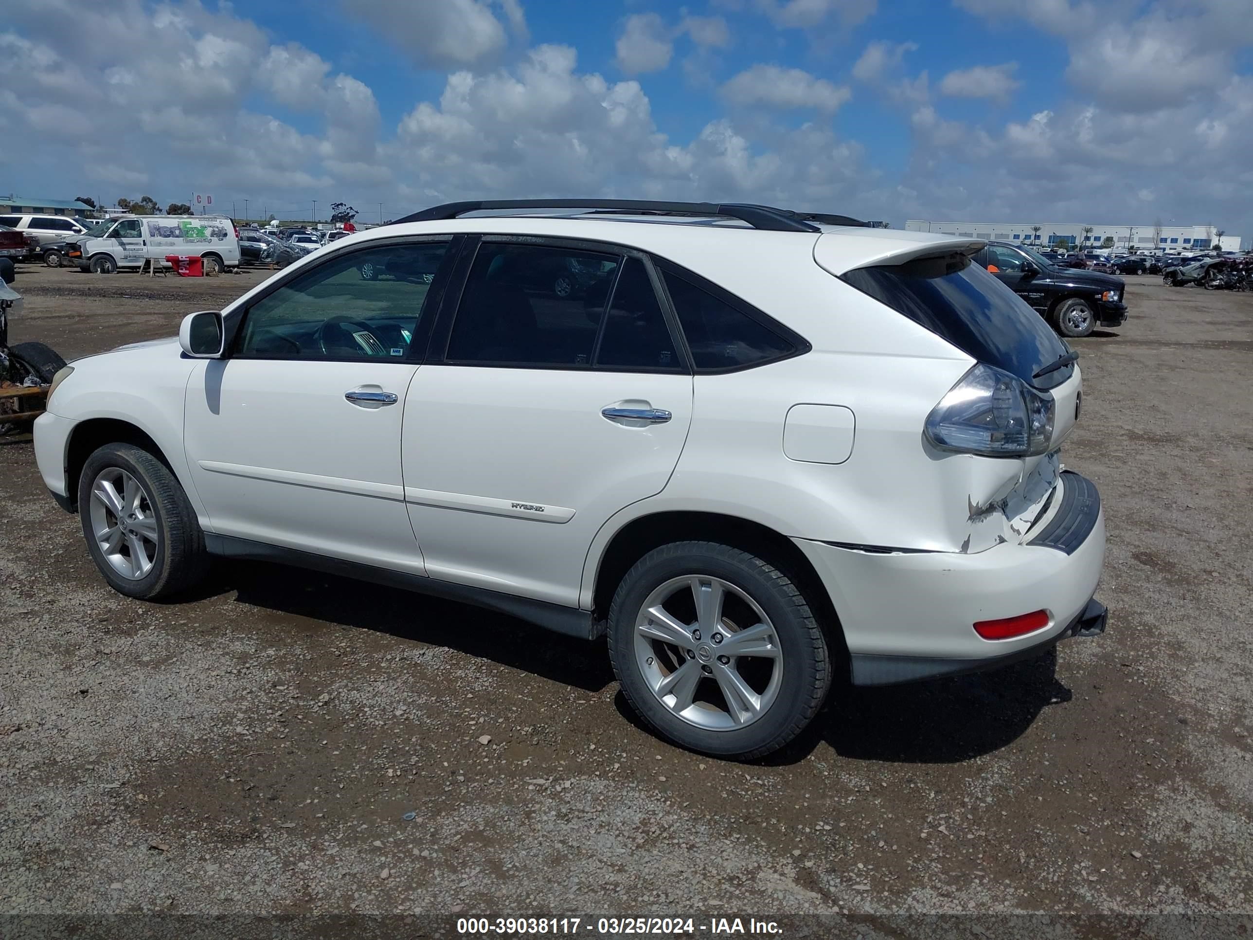 Photo 13 VIN: JTJGW31U582006311 - LEXUS RX 