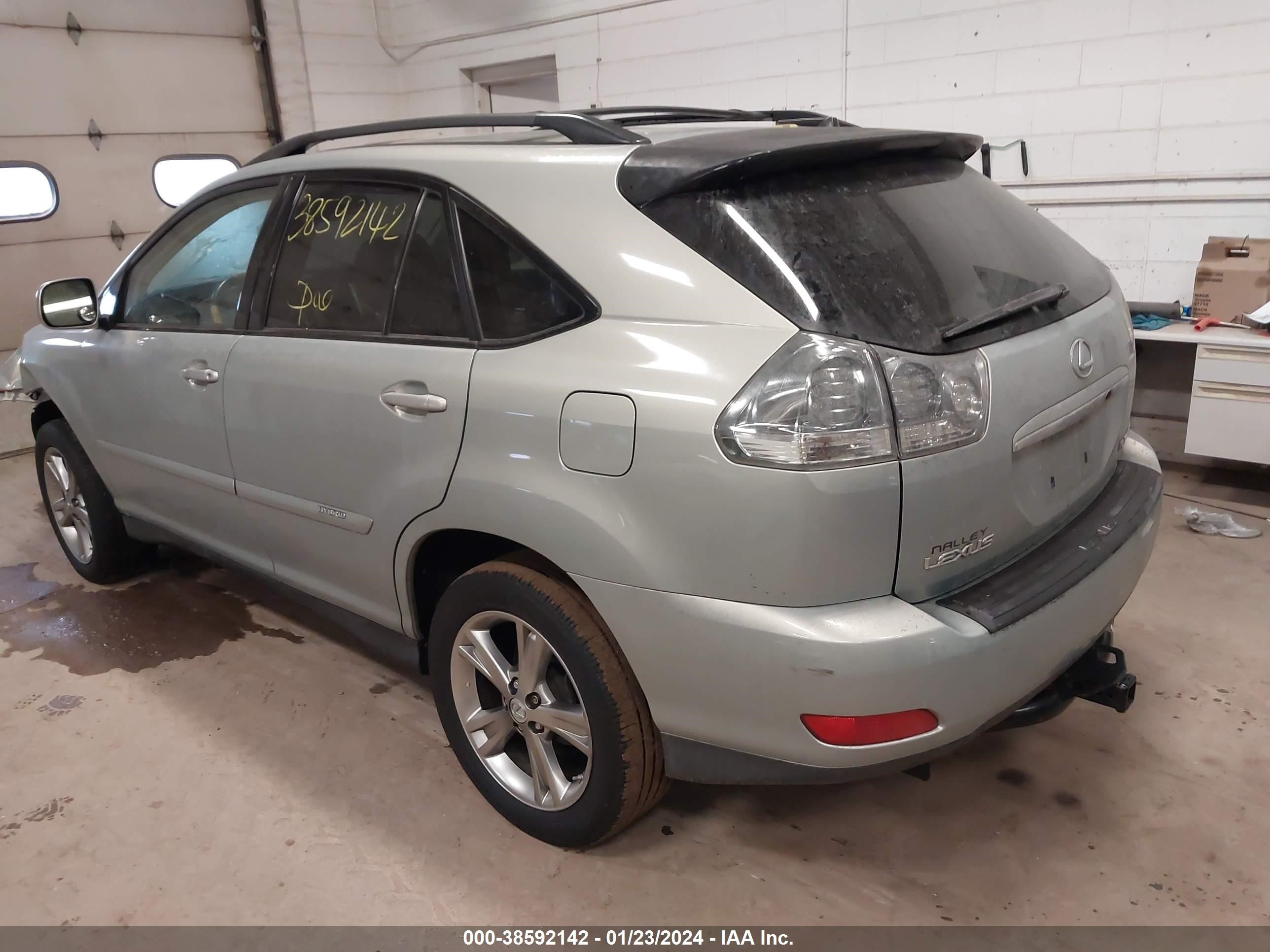 Photo 2 VIN: JTJGW31U872001876 - LEXUS RX 