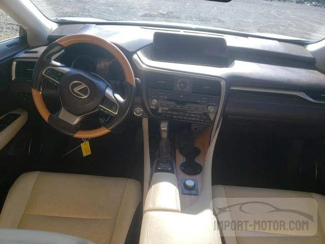 Photo 7 VIN: JTJGZKCA6J2000365 - LEXUS RX 