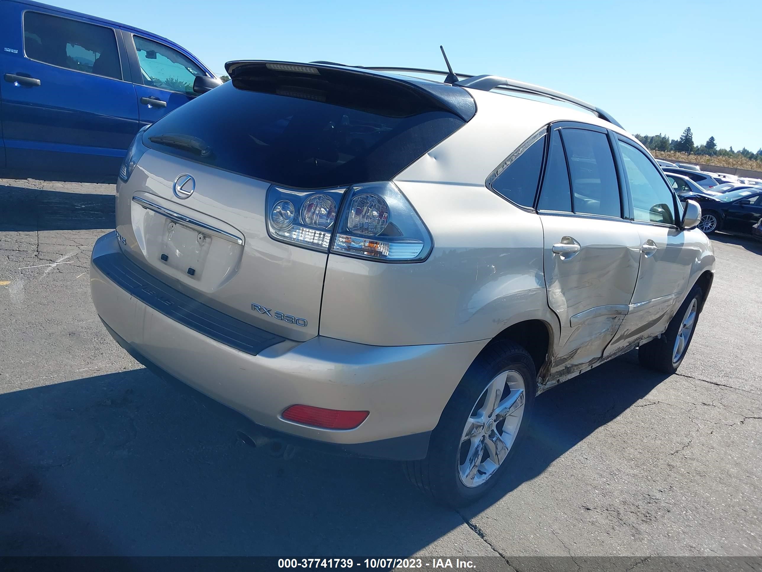 Photo 3 VIN: JTJHA31U040043775 - LEXUS RX 