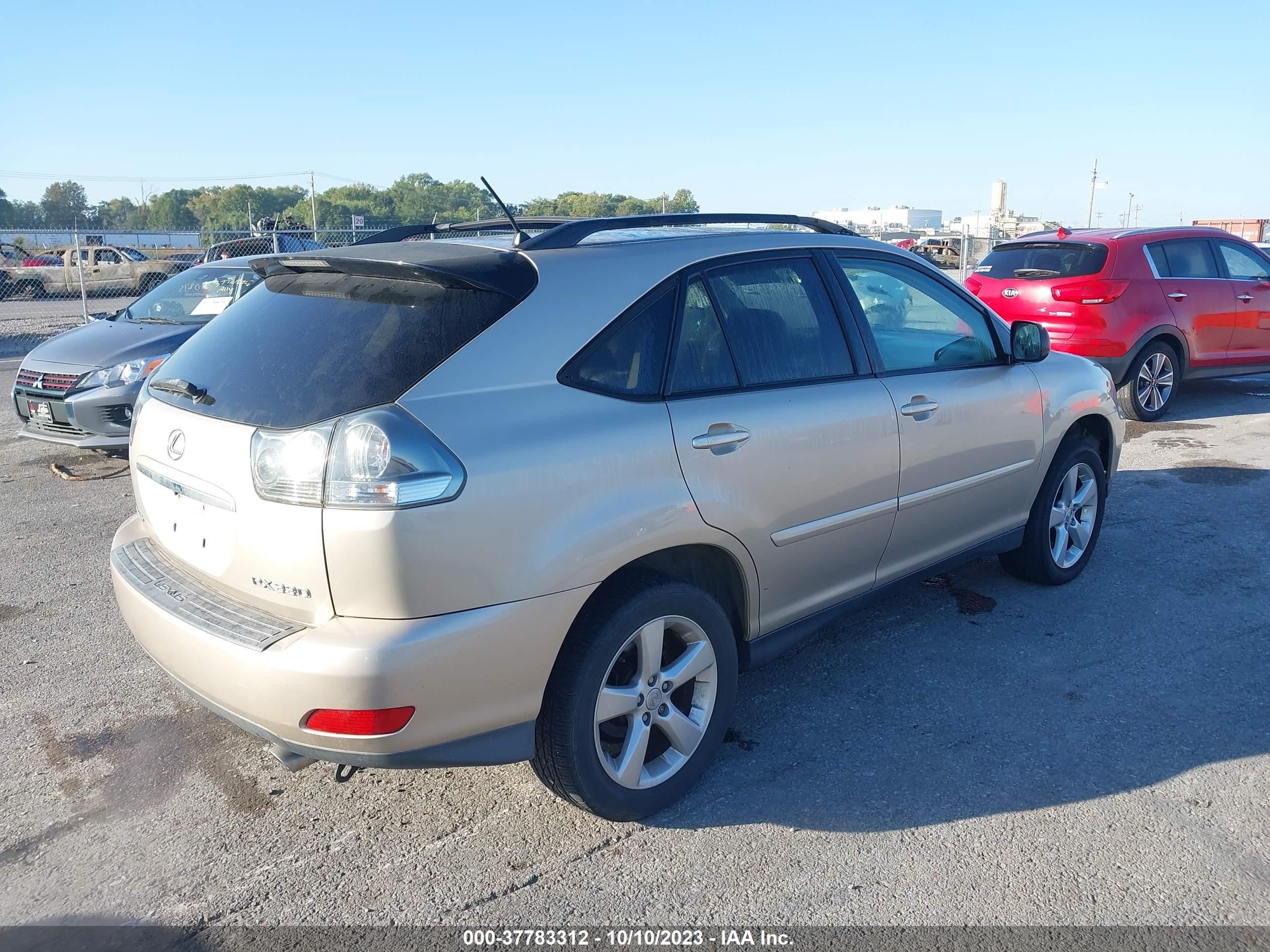 Photo 3 VIN: JTJHA31U340004940 - LEXUS RX 