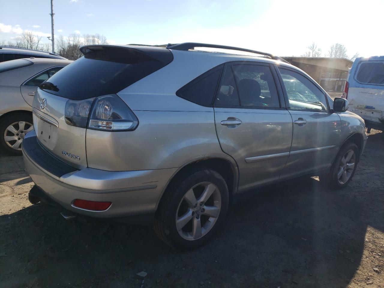 Photo 2 VIN: JTJHA31U740009493 - LEXUS RX 