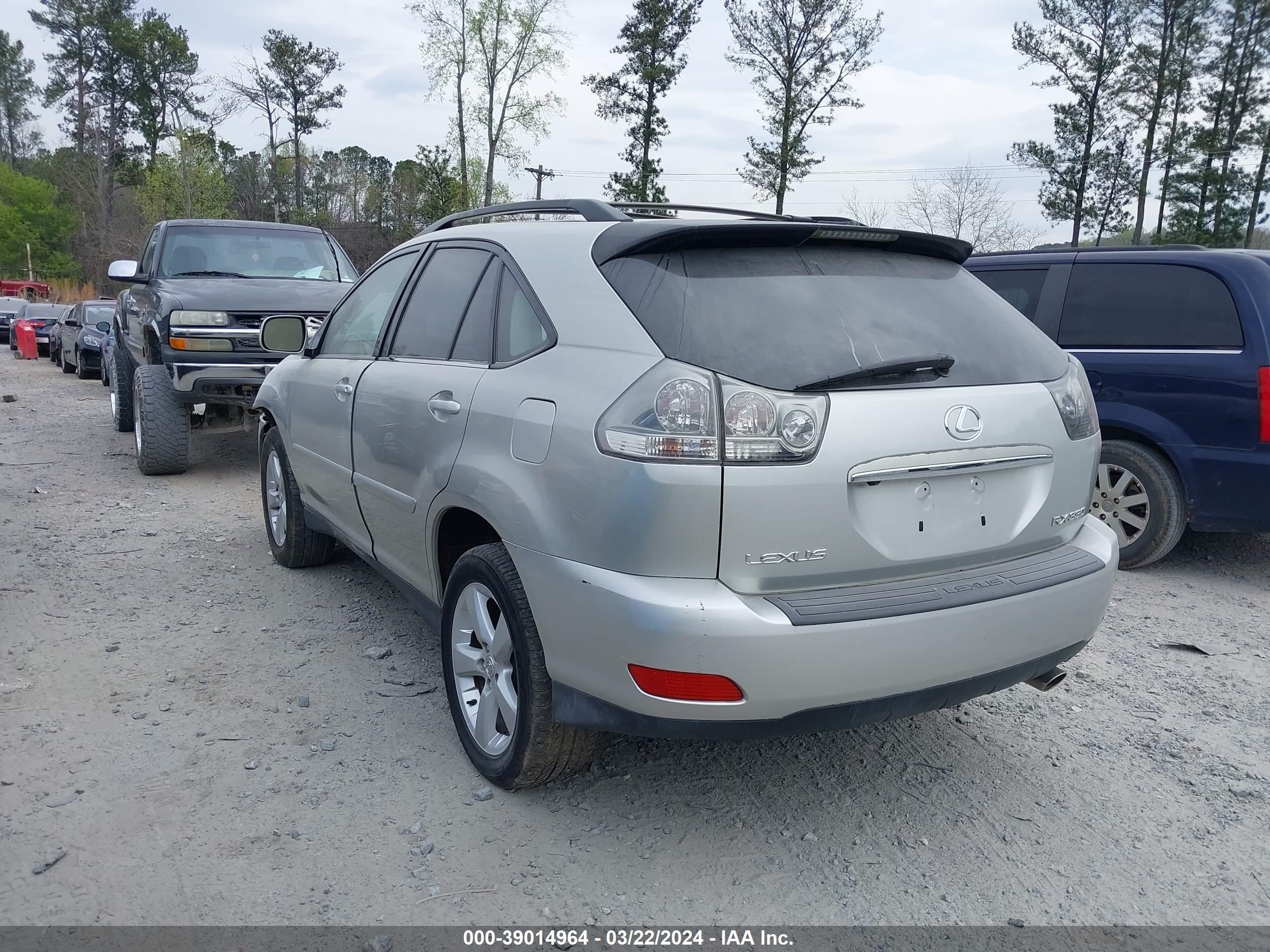 Photo 2 VIN: JTJHA31U740010370 - LEXUS RX 