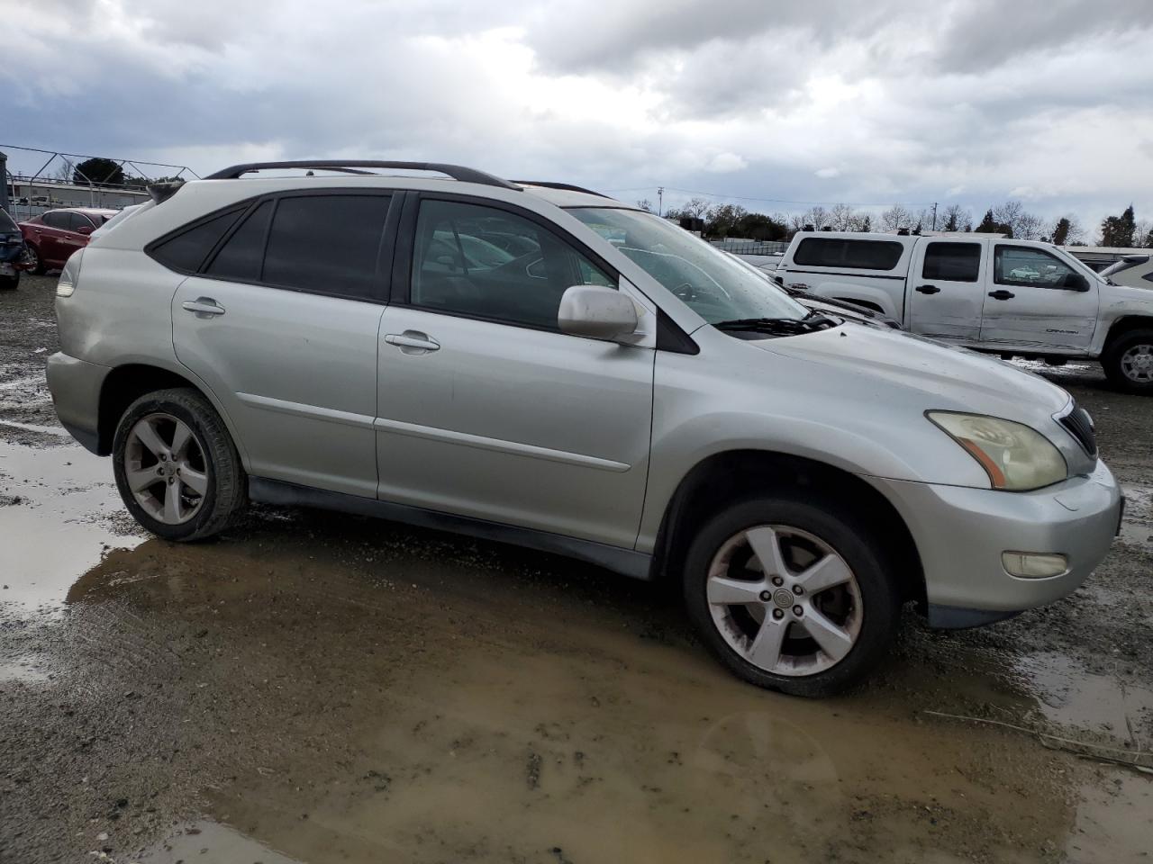 Photo 3 VIN: JTJHA31U750079464 - LEXUS RX 