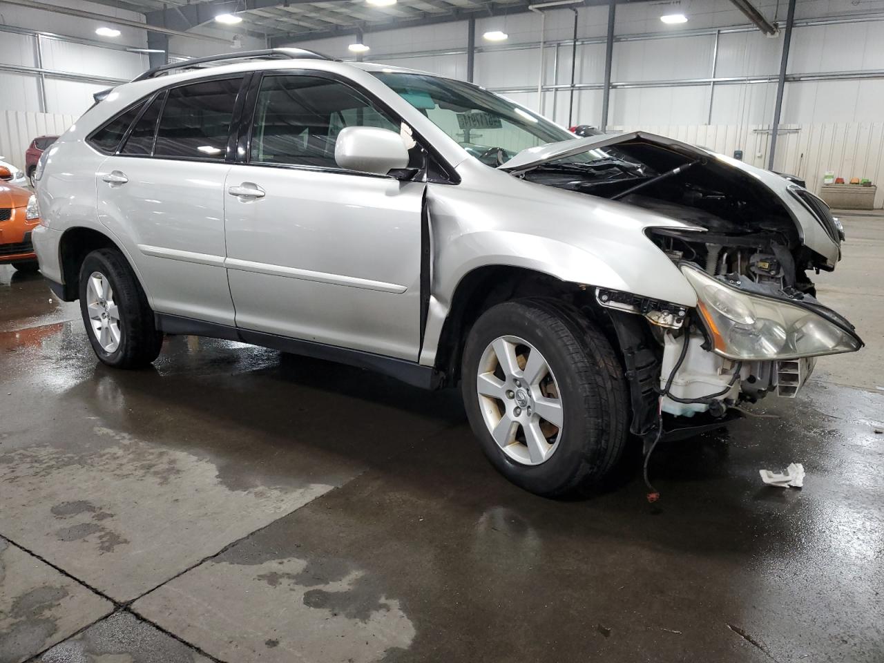 Photo 3 VIN: JTJHA31U750082333 - LEXUS RX 