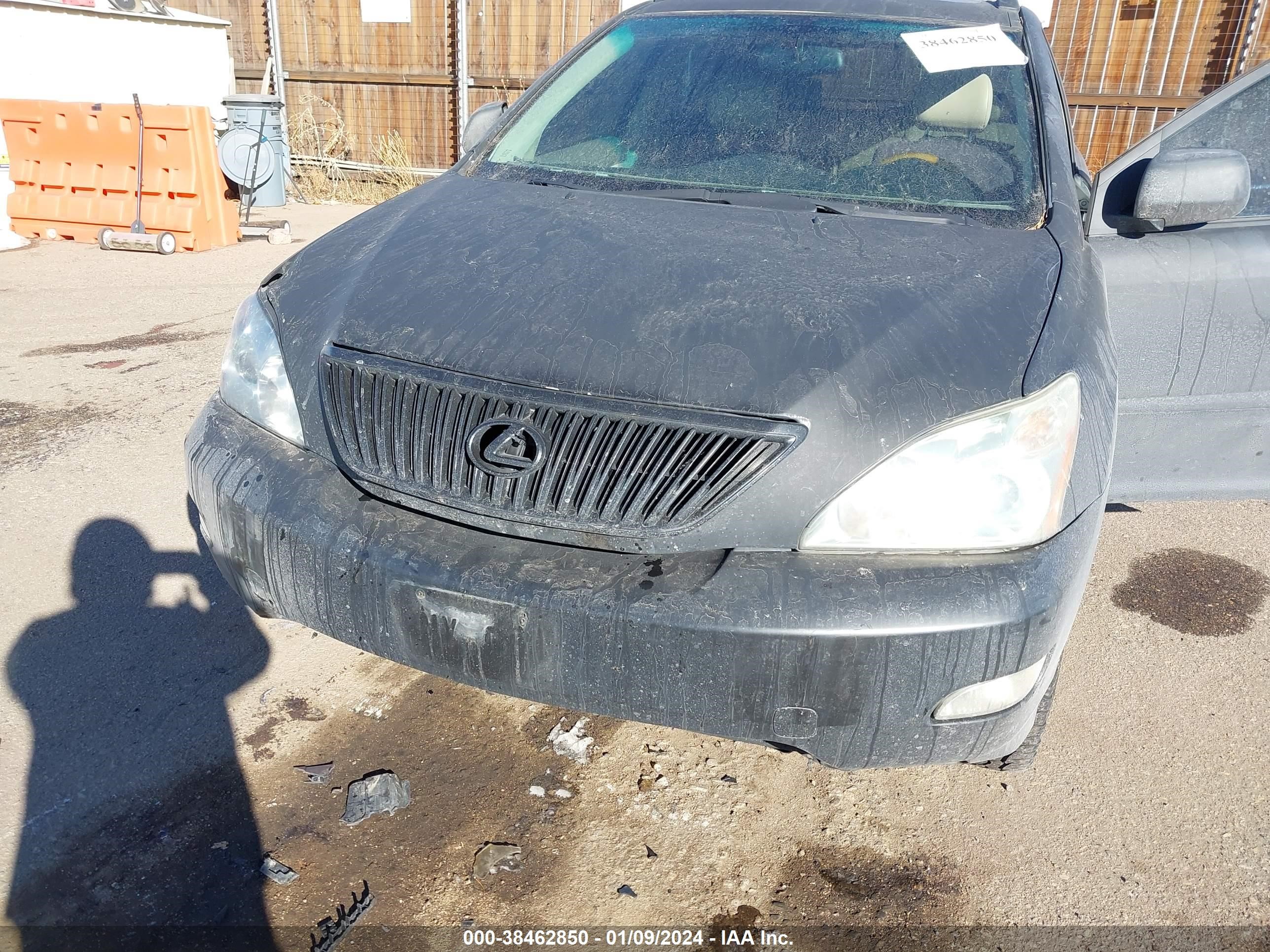 Photo 5 VIN: JTJHA31U840028179 - LEXUS RX 