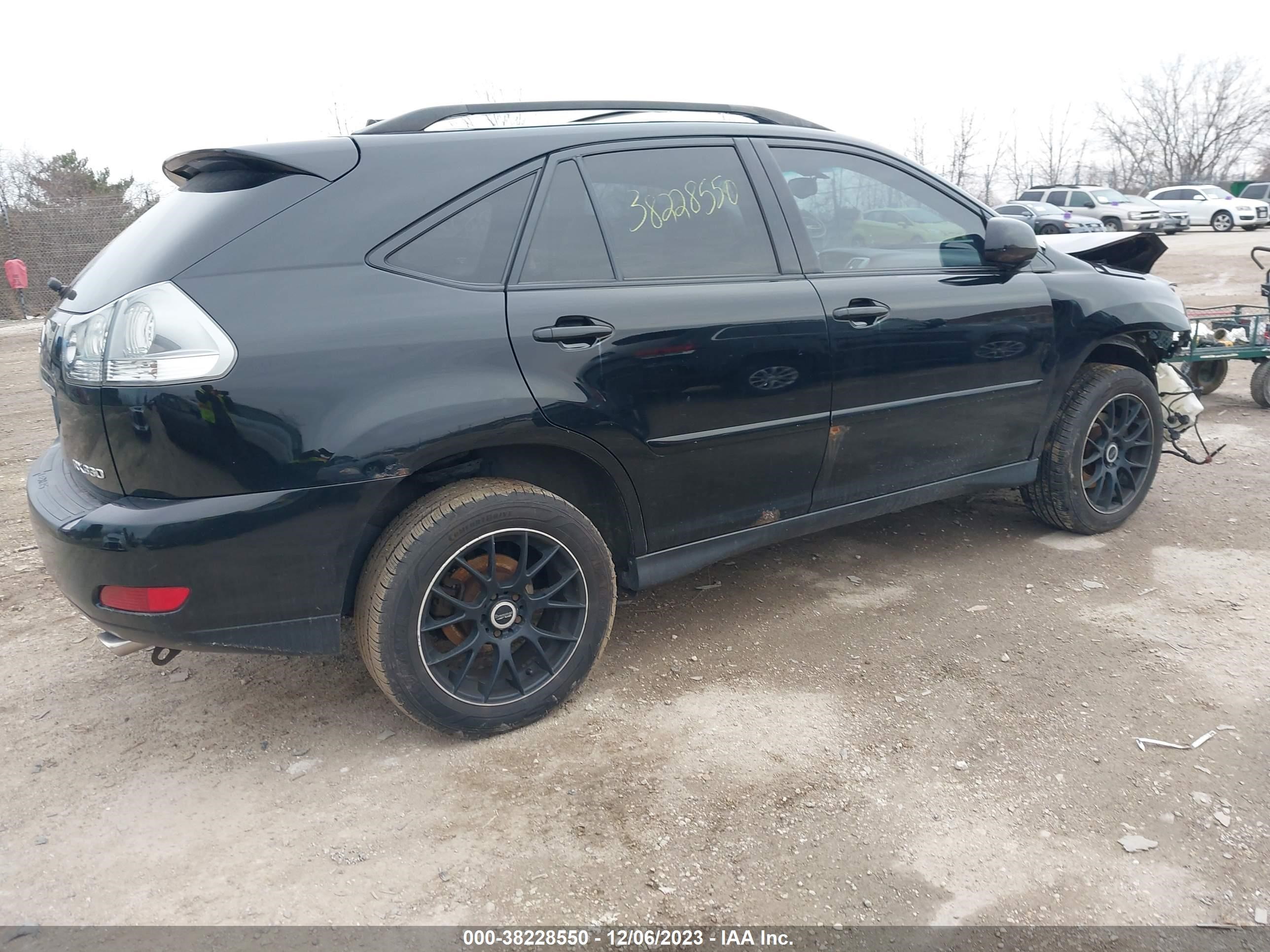 Photo 3 VIN: JTJHA31U840051476 - LEXUS RX 