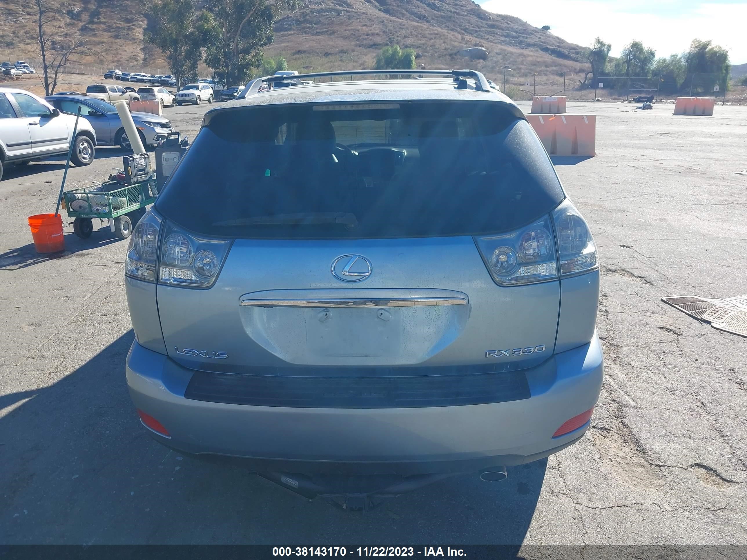 Photo 15 VIN: JTJHA31U850089498 - LEXUS RX 