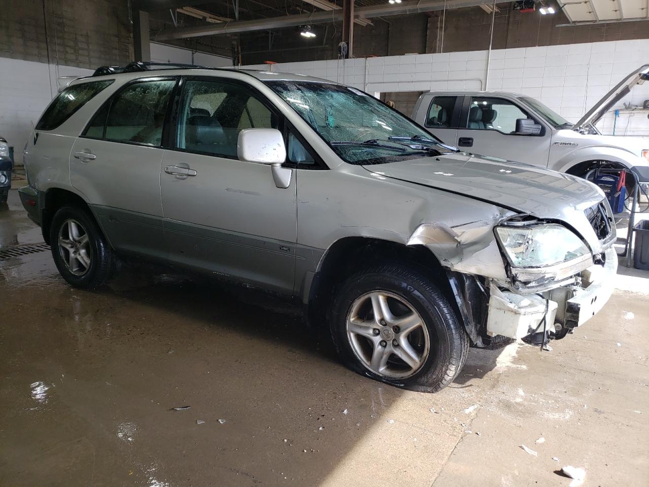 Photo 3 VIN: JTJHF10U230312588 - LEXUS RX 