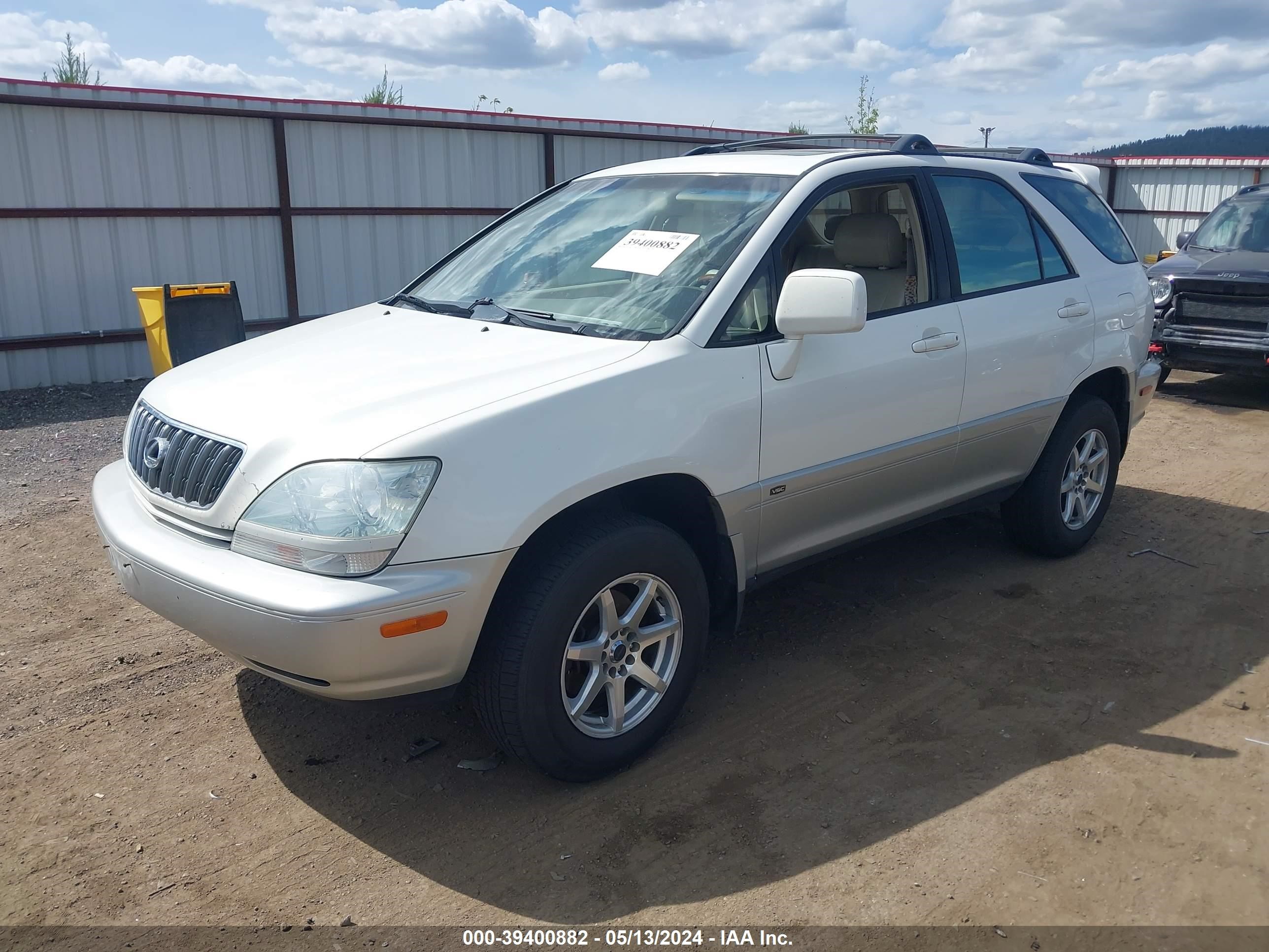 Photo 1 VIN: JTJHF10U430310518 - LEXUS RX 