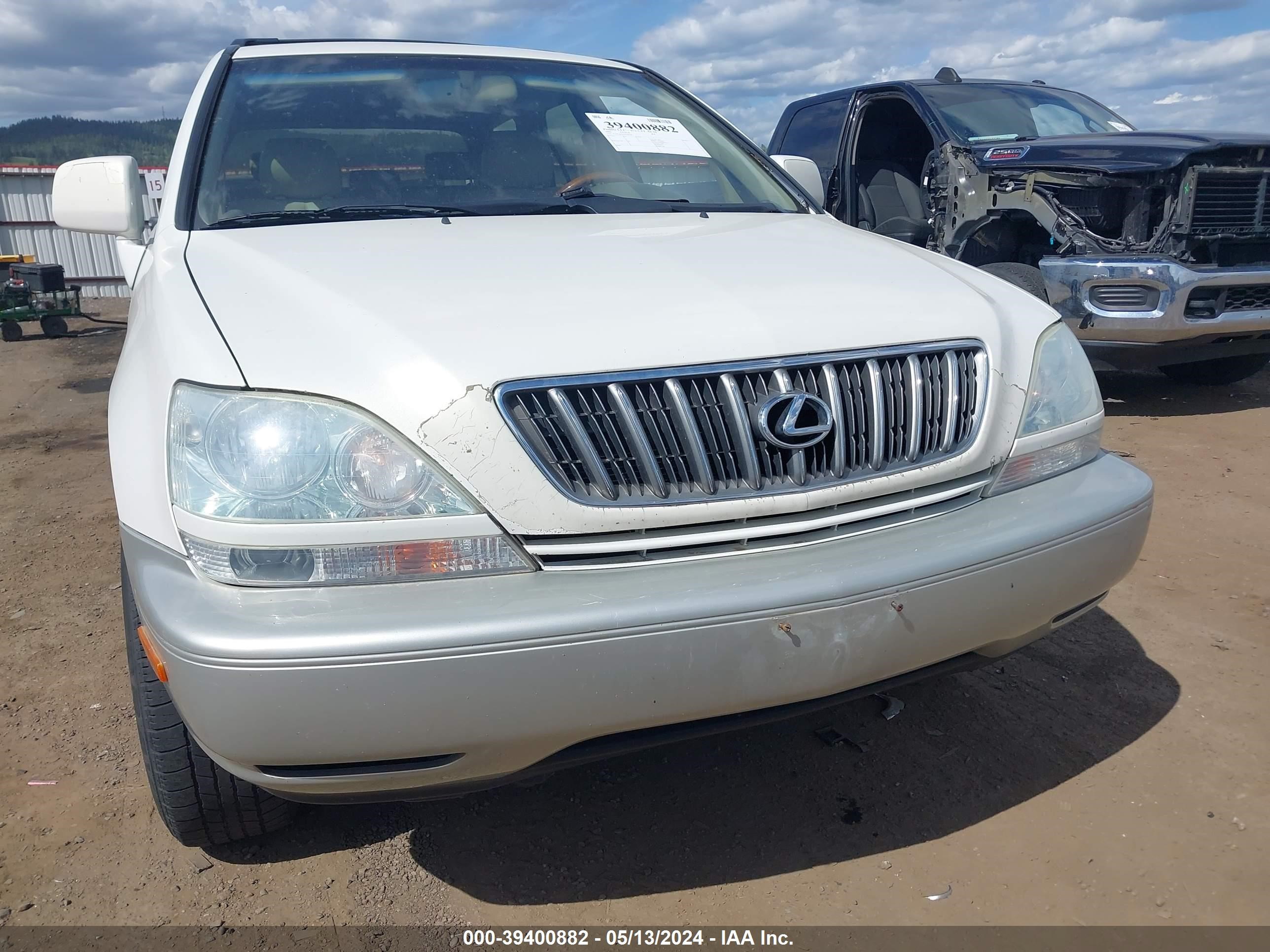 Photo 5 VIN: JTJHF10U430310518 - LEXUS RX 