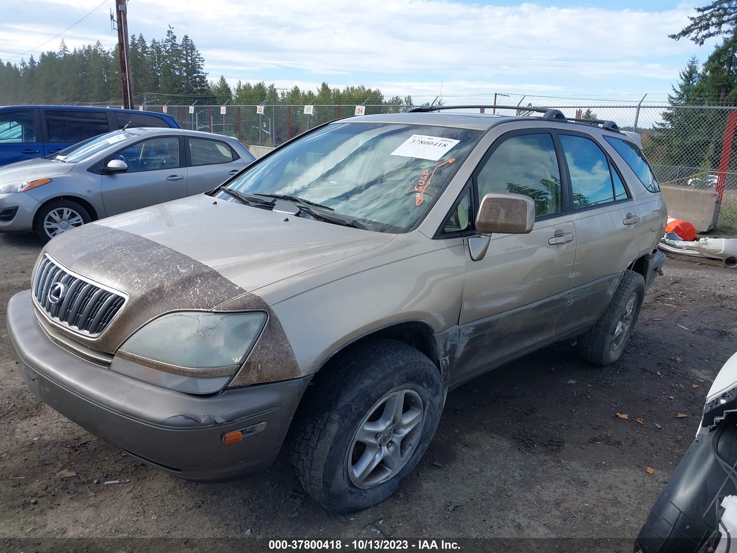 Photo 1 VIN: JTJHF10U530302797 - LEXUS RX 