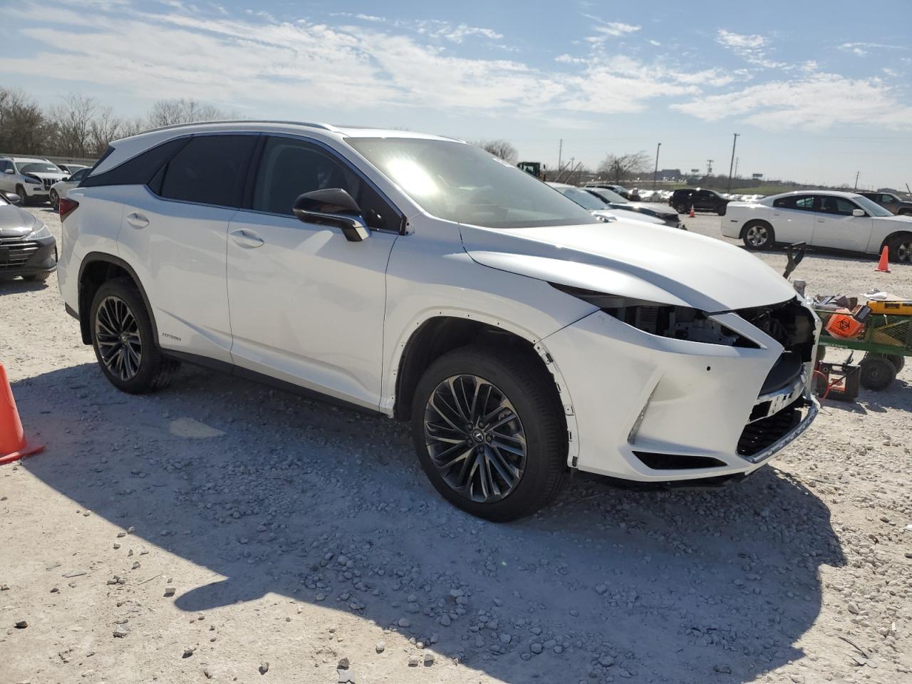 Photo 3 VIN: JTJHGKFA1N2021605 - LEXUS RX 