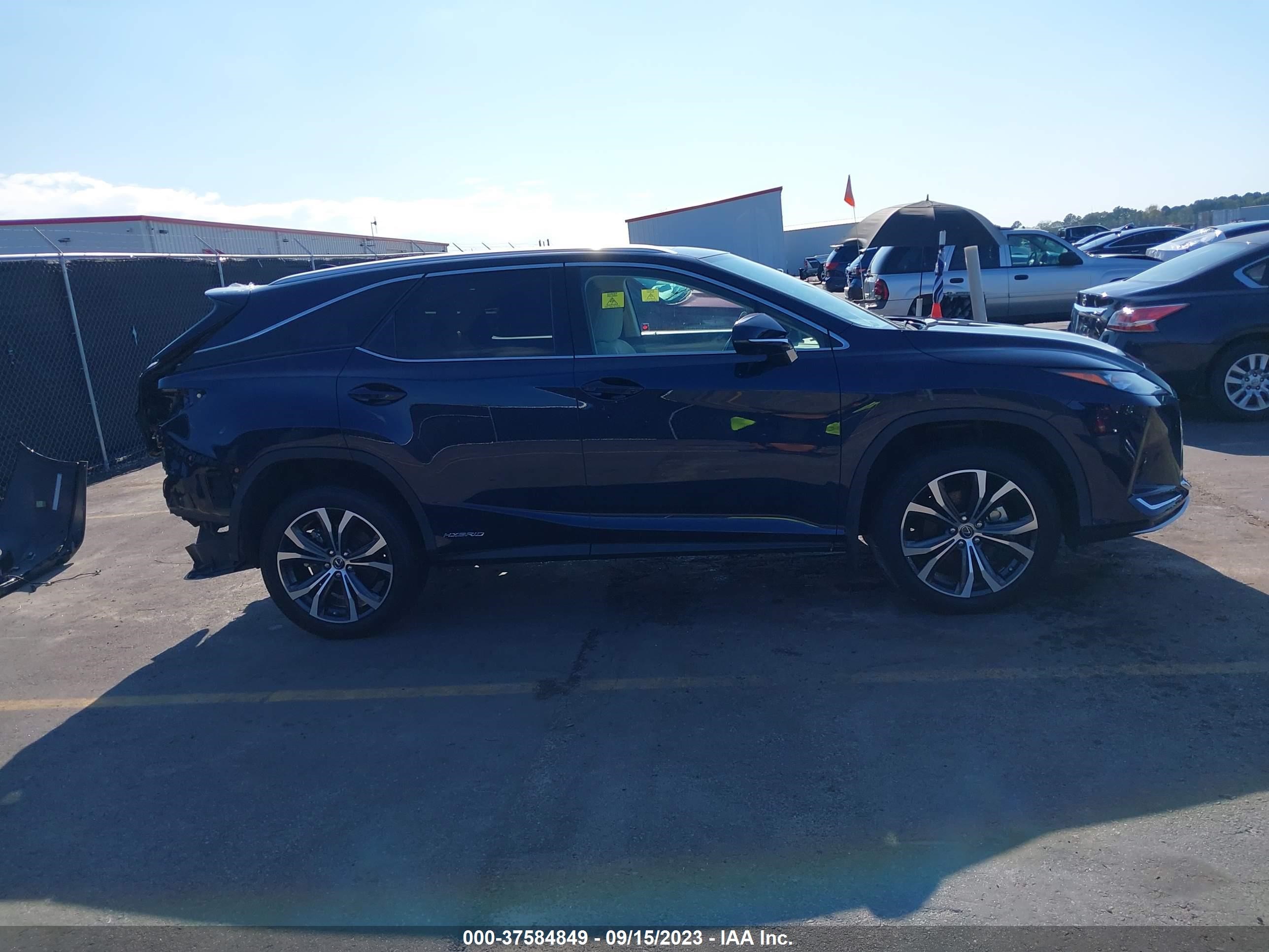 Photo 13 VIN: JTJHGKFA5M2018947 - LEXUS RX 