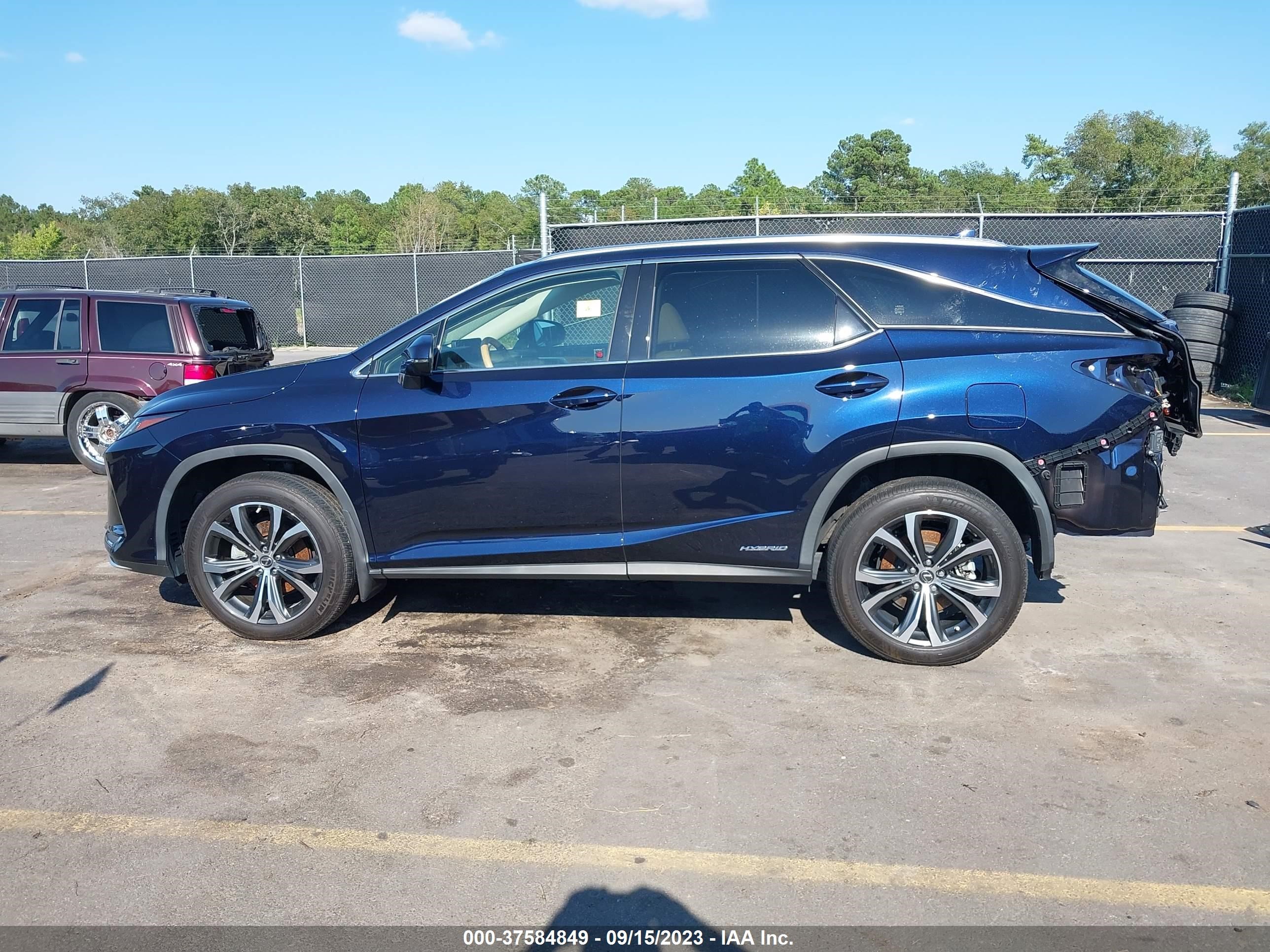 Photo 14 VIN: JTJHGKFA5M2018947 - LEXUS RX 