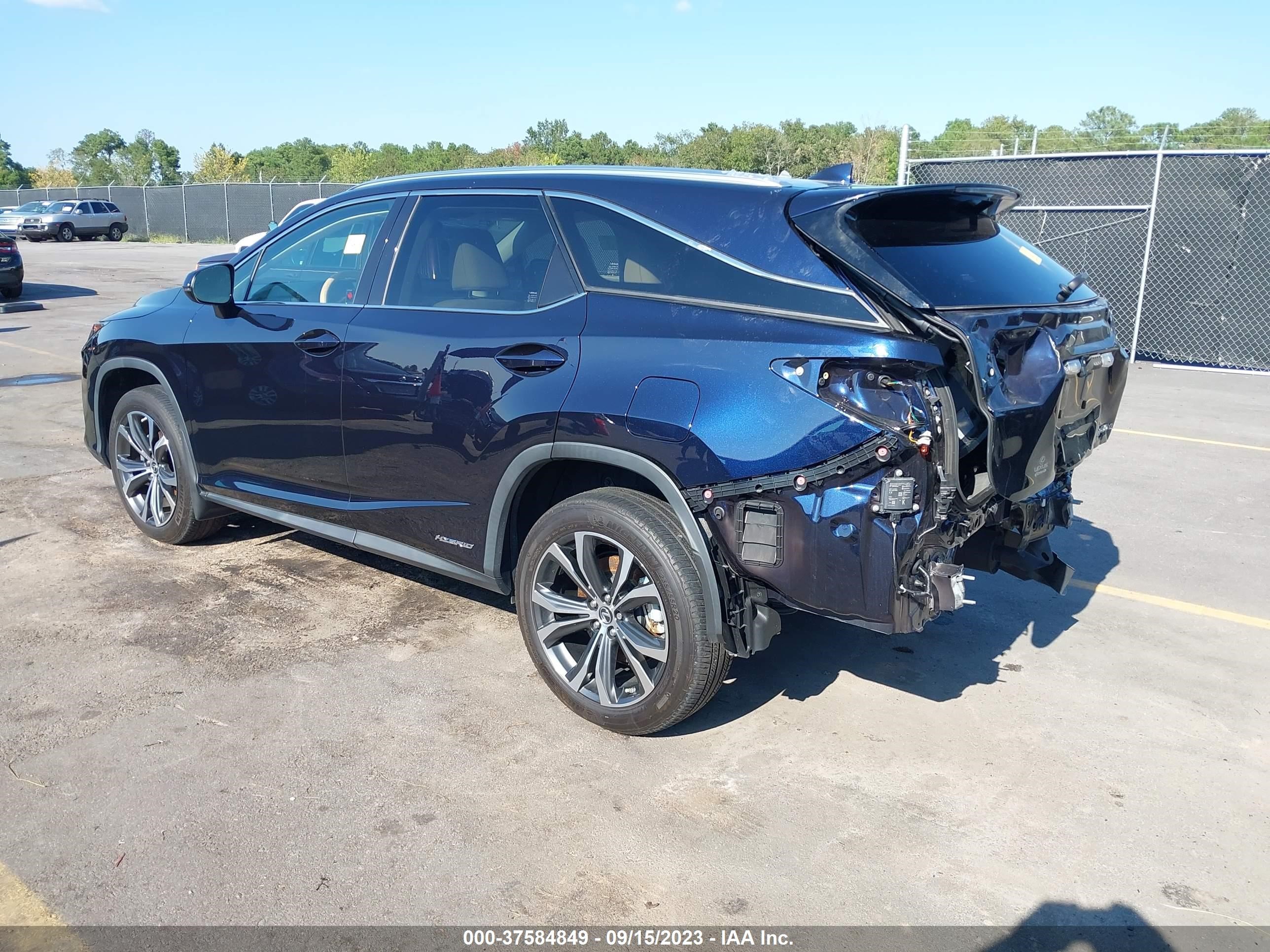 Photo 2 VIN: JTJHGKFA5M2018947 - LEXUS RX 