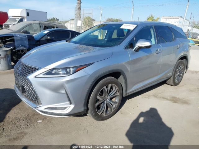 Photo 1 VIN: JTJHGKFAXN2028956 - LEXUS RX 