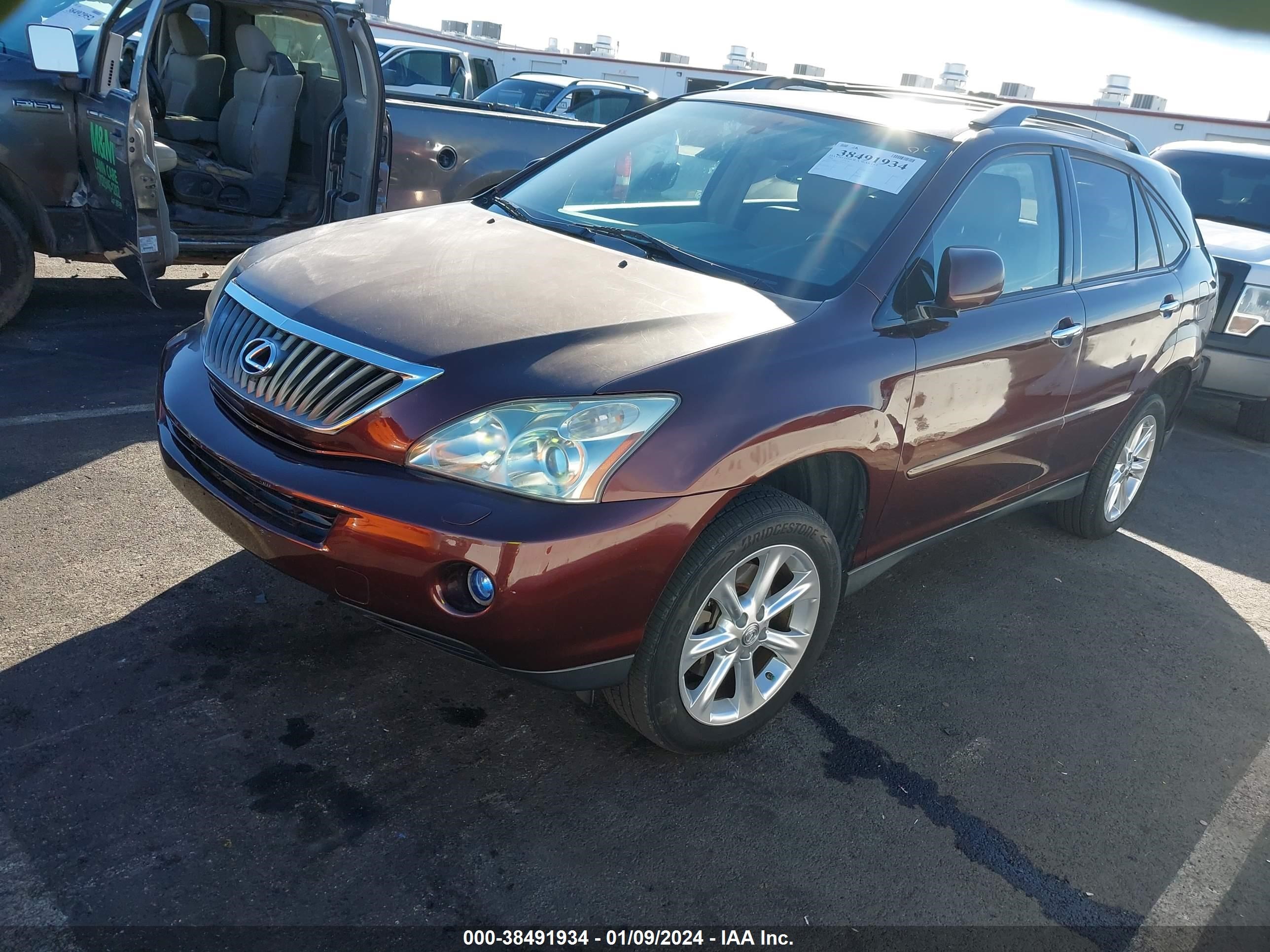 Photo 1 VIN: JTJHK31U282852573 - LEXUS RX 