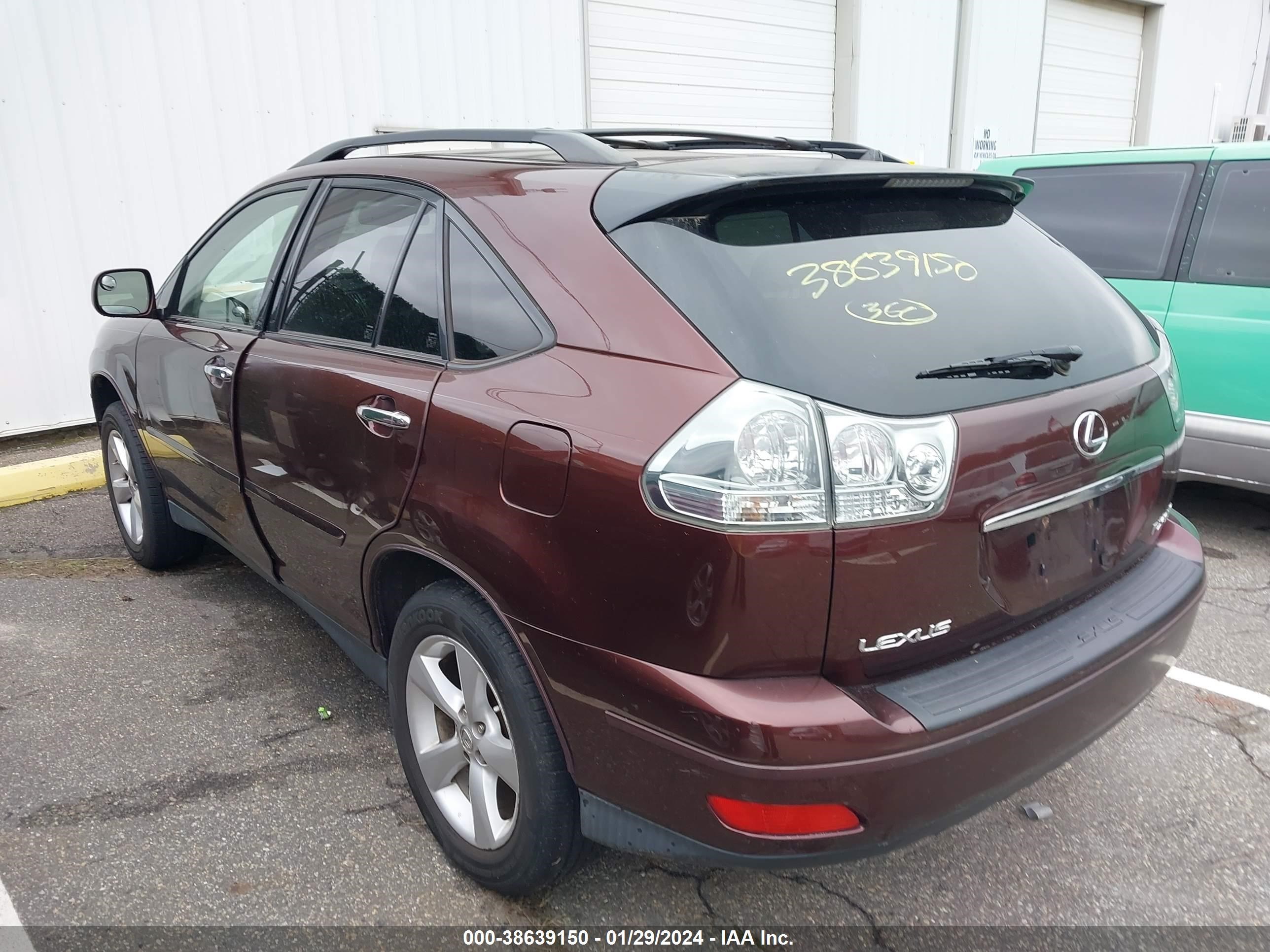 Photo 2 VIN: JTJHK31U882853078 - LEXUS RX 