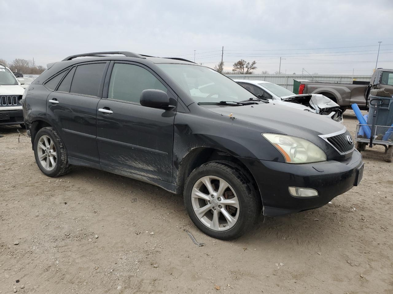 Photo 3 VIN: JTJHK31U992859103 - LEXUS RX 