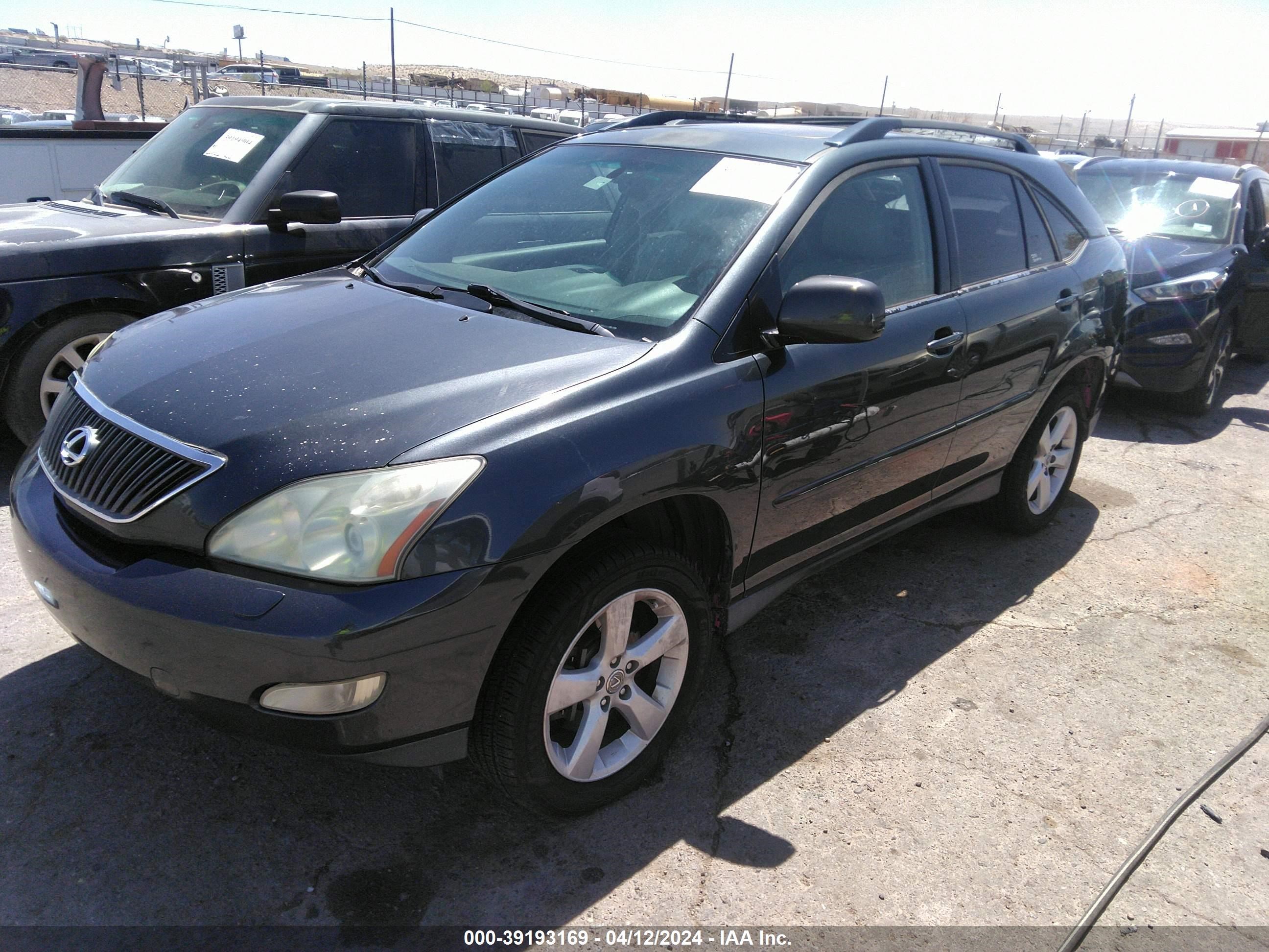 Photo 1 VIN: JTJHK31UX72005007 - LEXUS RX 