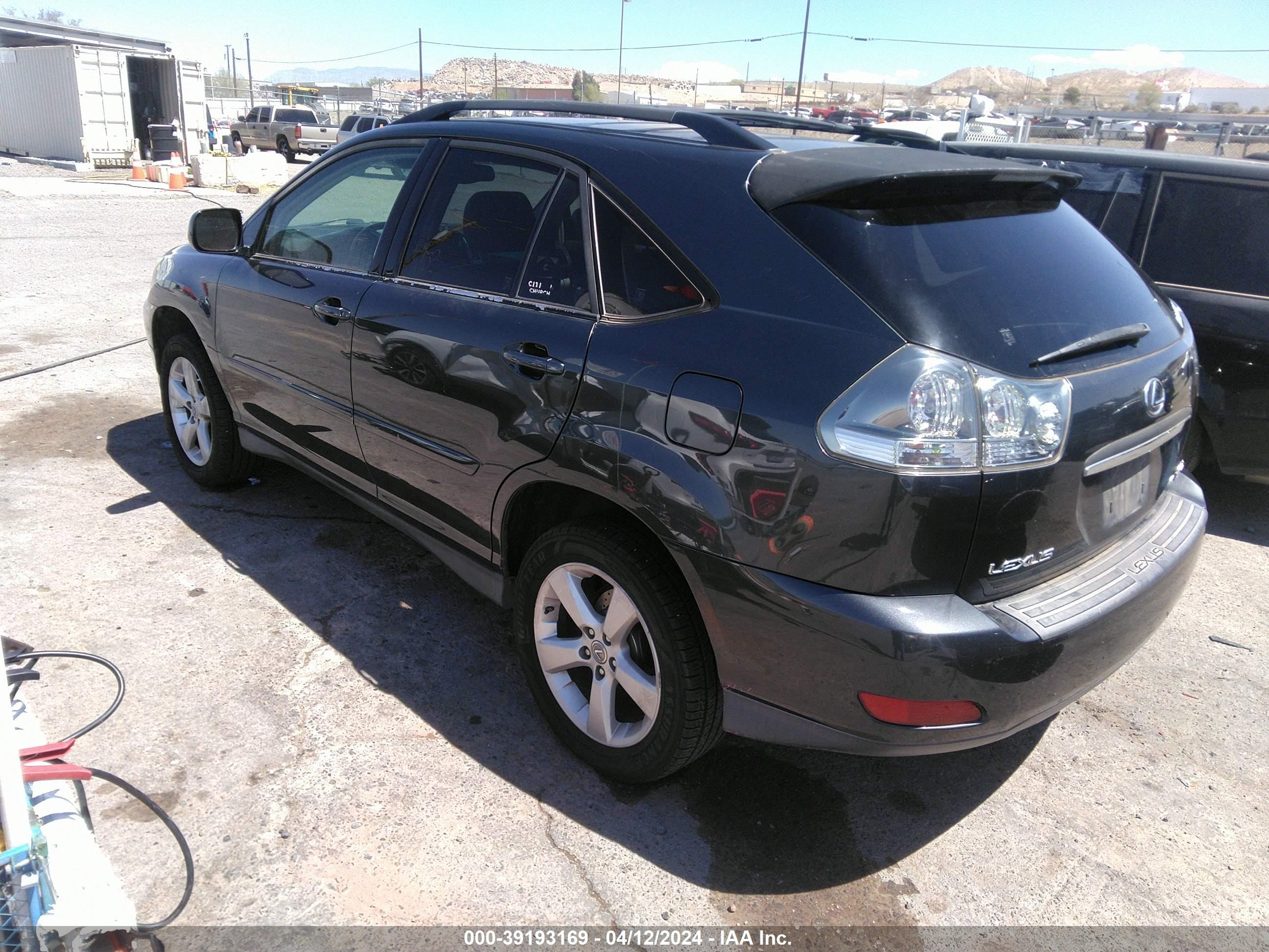 Photo 2 VIN: JTJHK31UX72005007 - LEXUS RX 