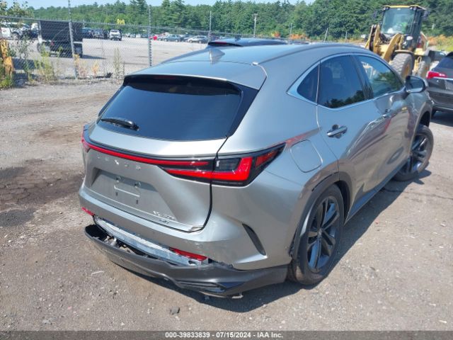 Photo 3 VIN: JTJHKCFZ4R2039452 - LEXUS NX 