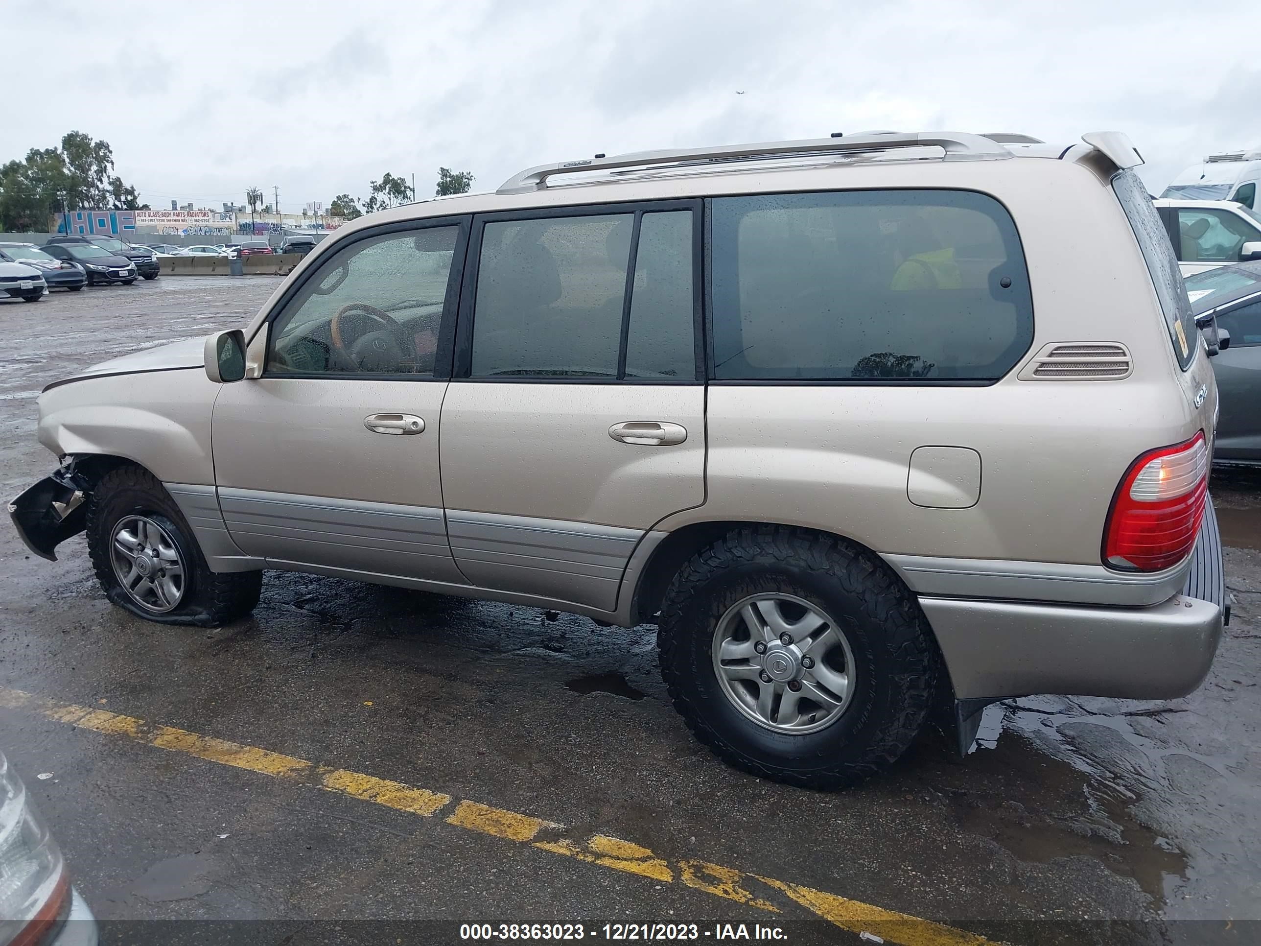 Photo 14 VIN: JTJHT00W023514976 - LEXUS LX 