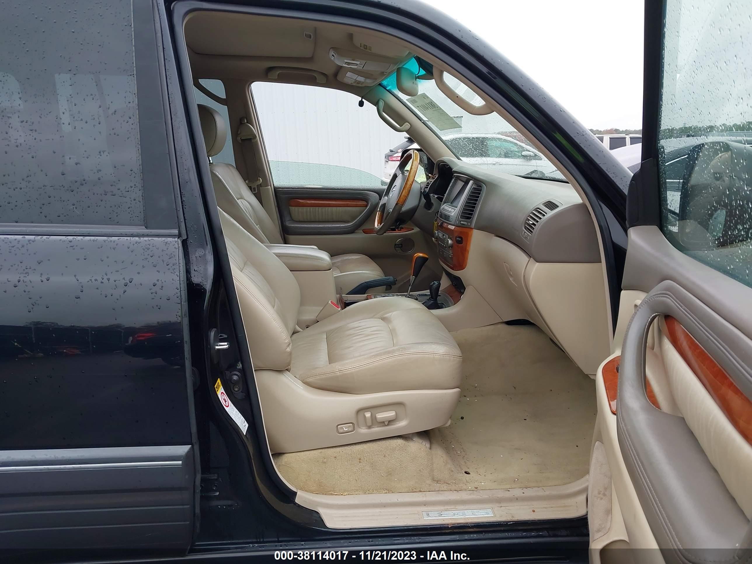 Photo 4 VIN: JTJHT00W043543848 - LEXUS LX 