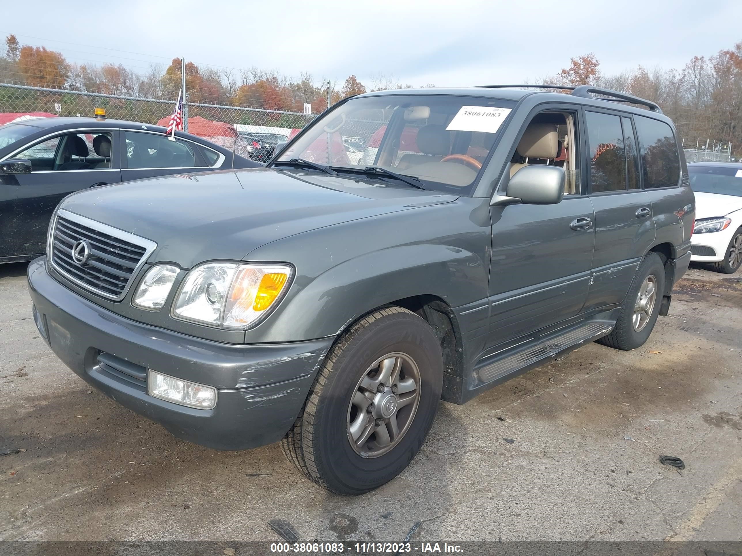 Photo 1 VIN: JTJHT00W223517071 - LEXUS LX 