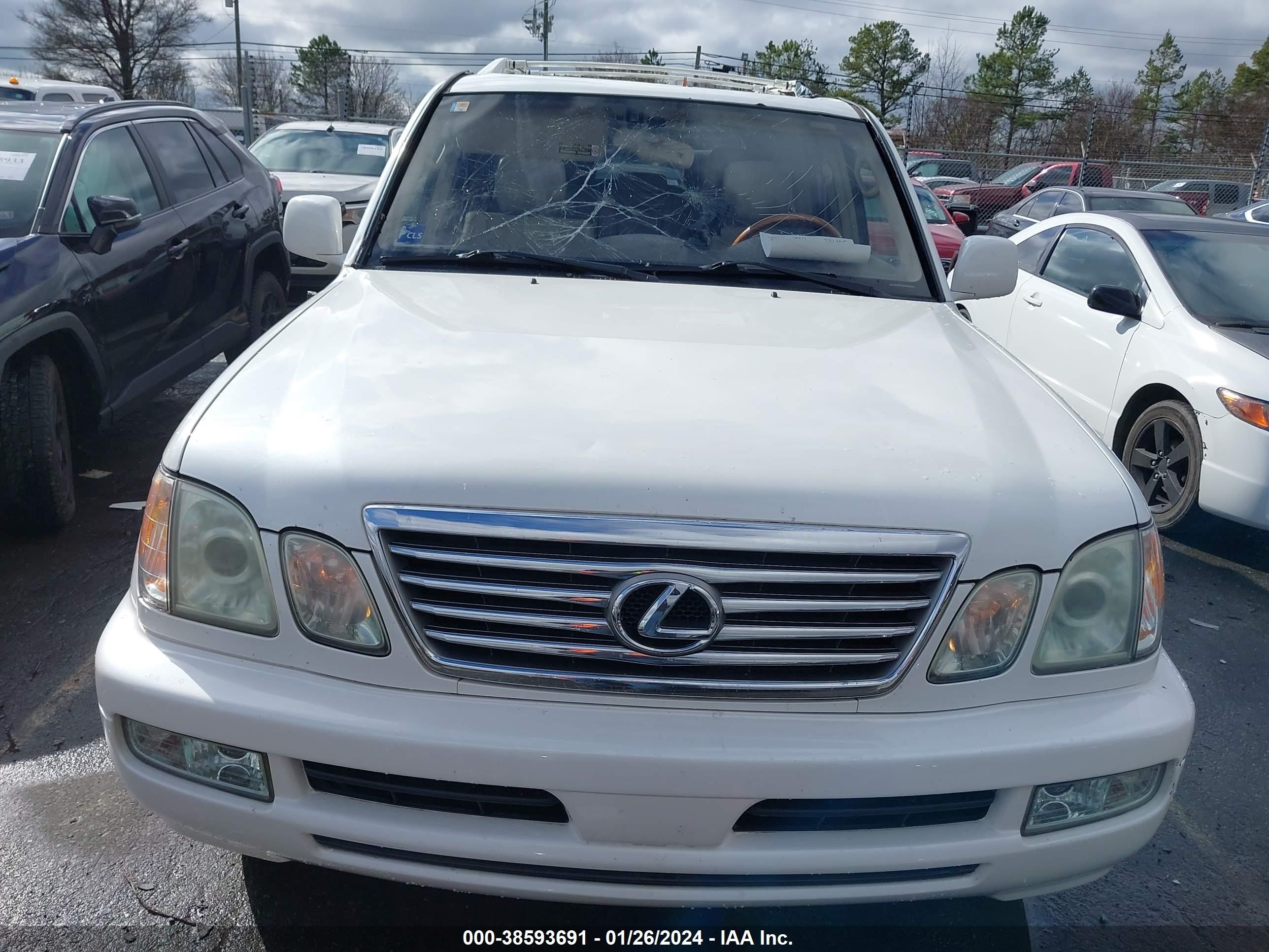 Photo 11 VIN: JTJHT00W264017413 - LEXUS LX 