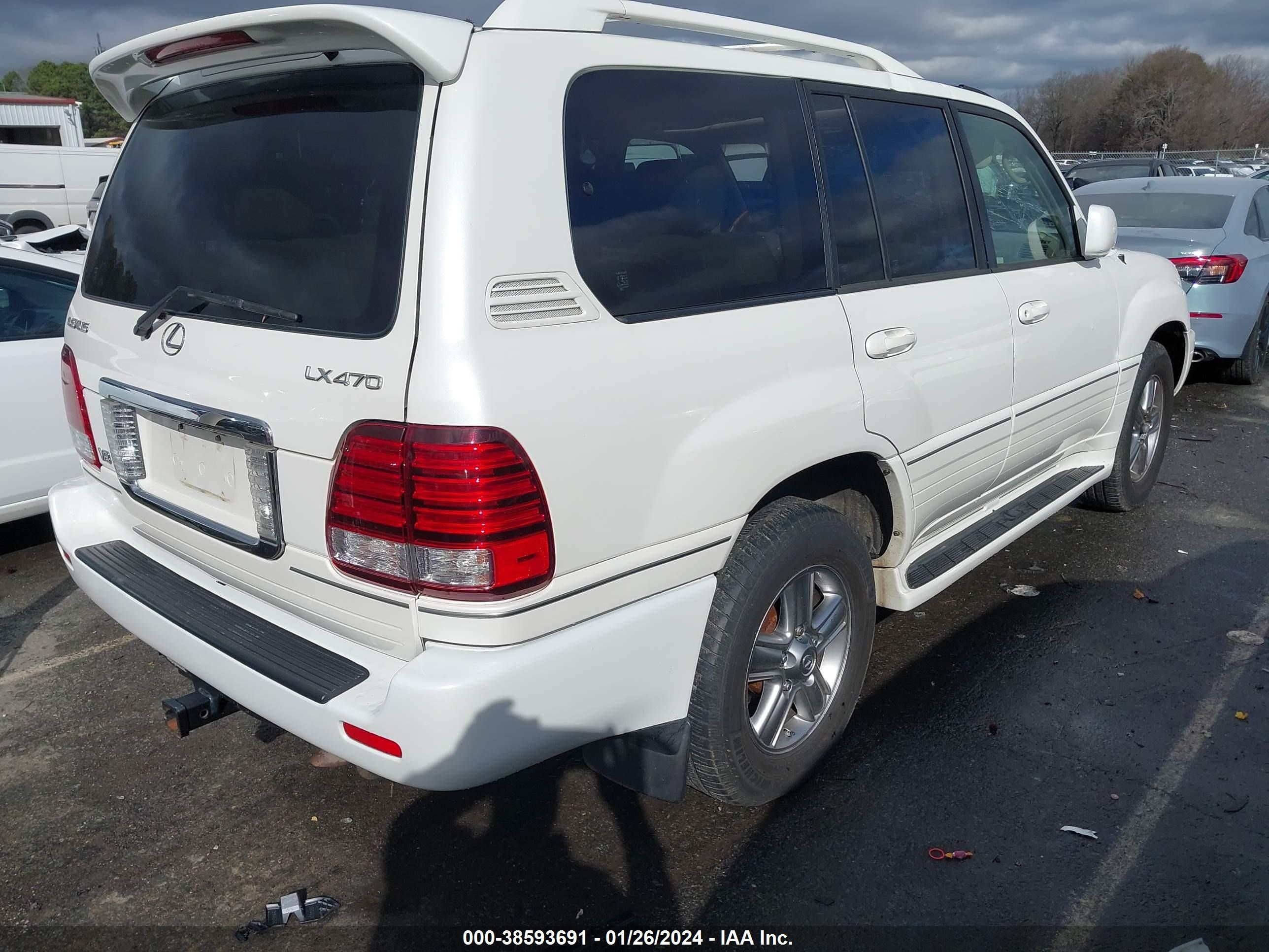 Photo 3 VIN: JTJHT00W264017413 - LEXUS LX 