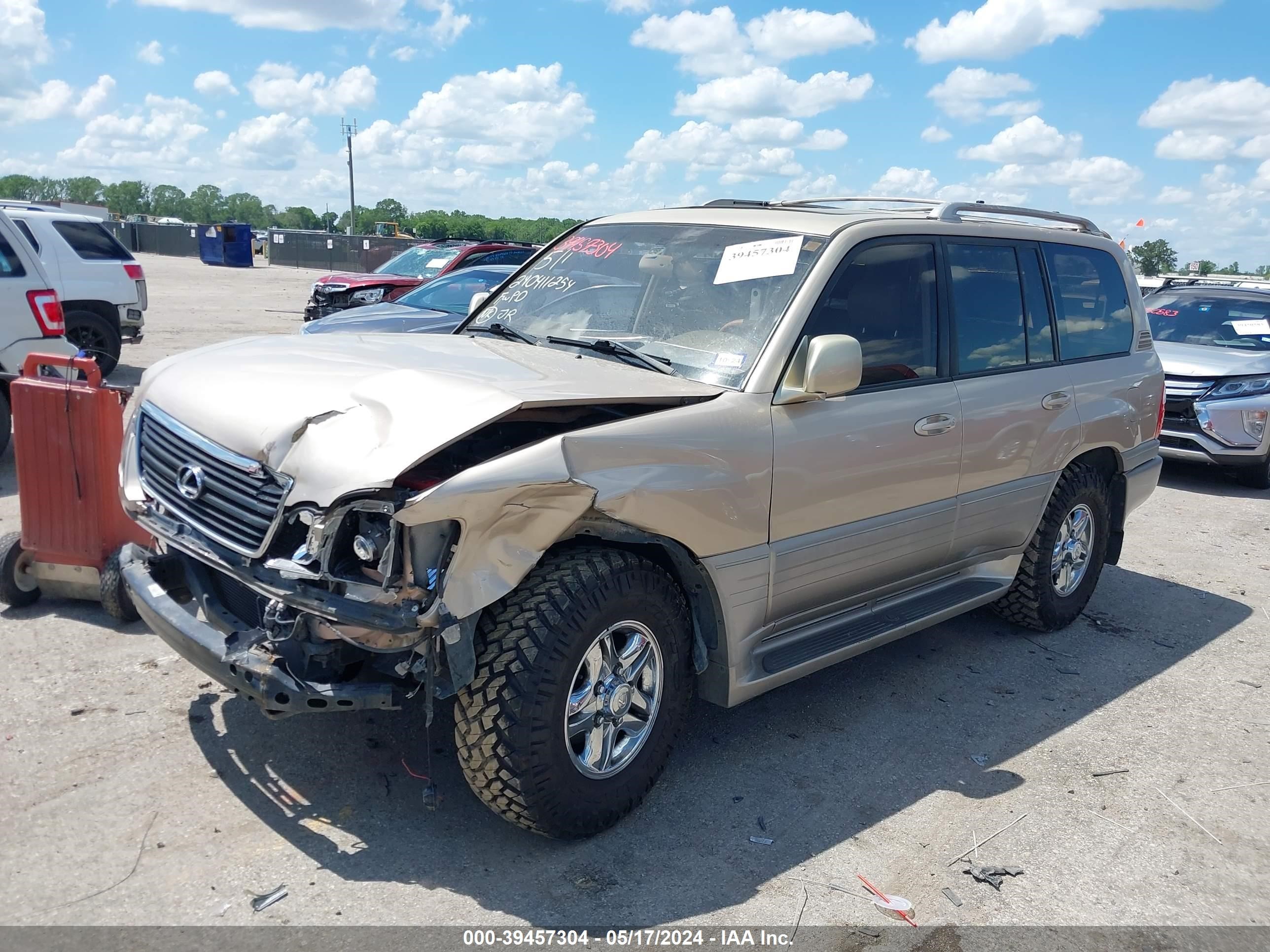 Photo 1 VIN: JTJHT00W323516351 - LEXUS LX 