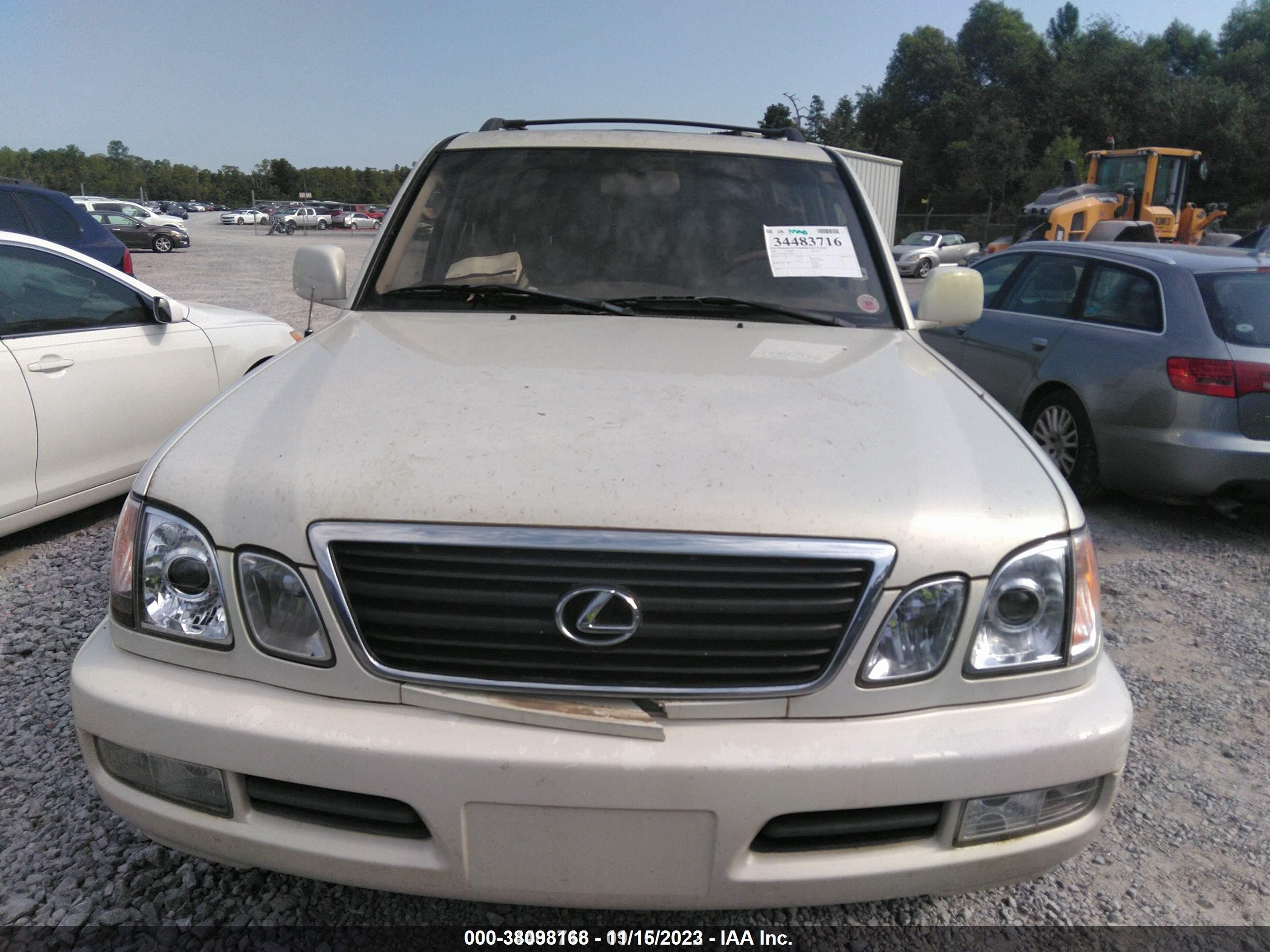 Photo 6 VIN: JTJHT00W323523137 - LEXUS LX 