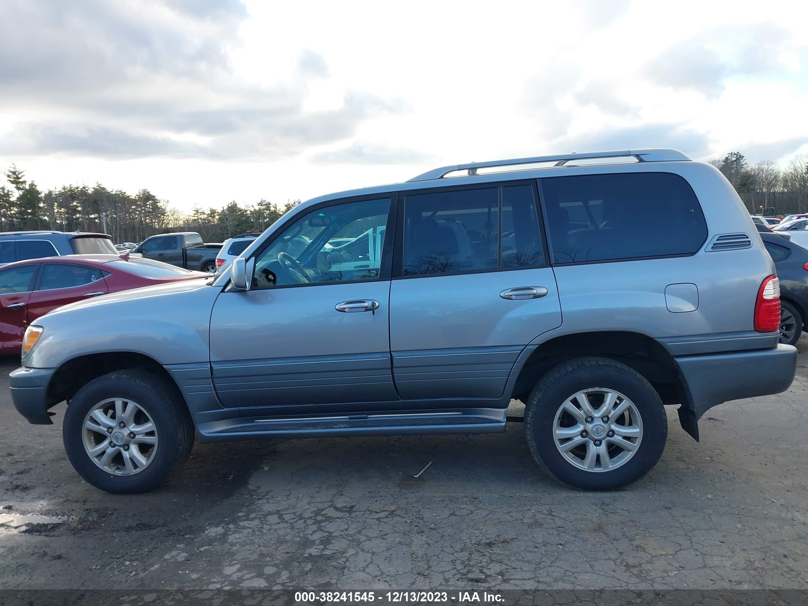 Photo 14 VIN: JTJHT00W343540815 - LEXUS LX 