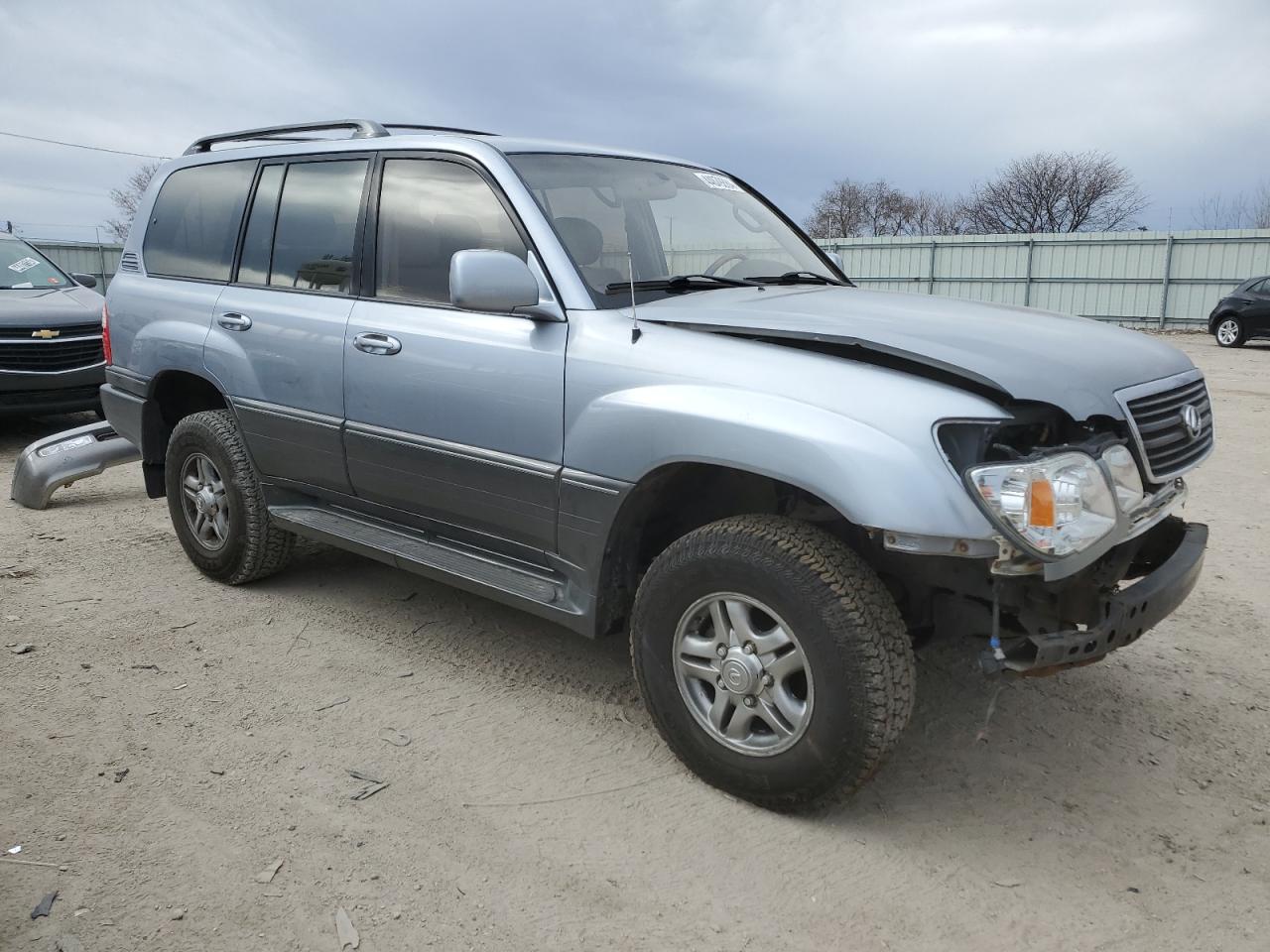 Photo 3 VIN: JTJHT00W413500335 - LEXUS LX 